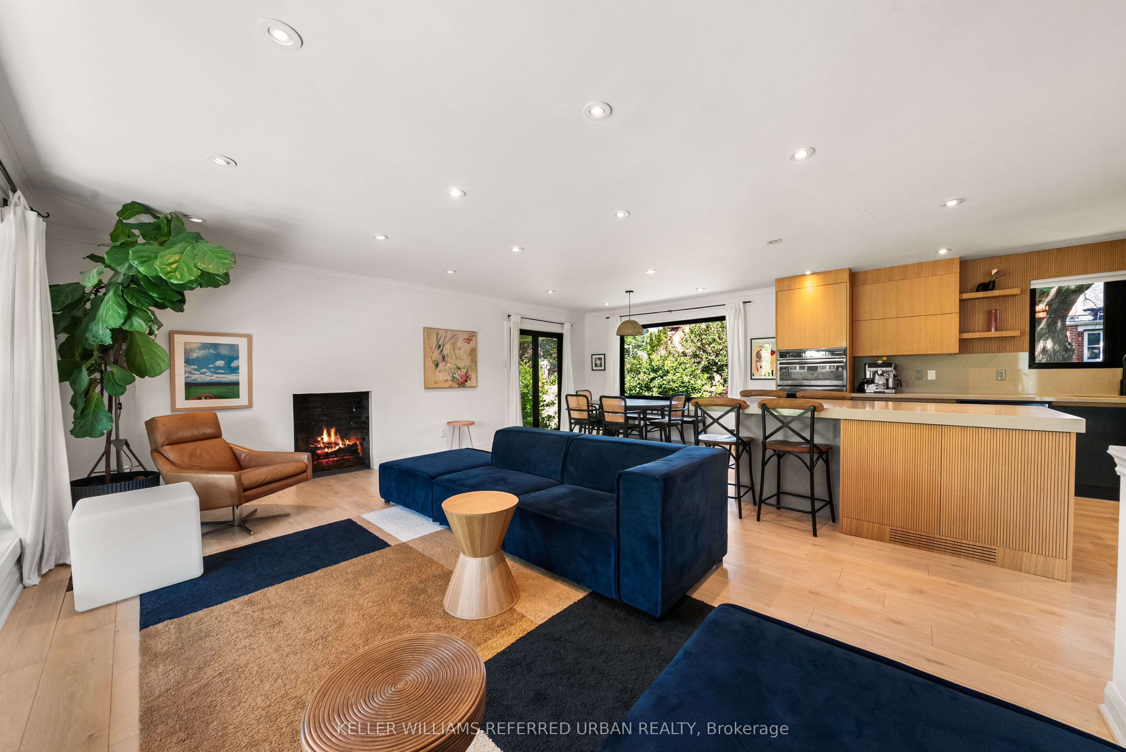 115 Bonnyview Drive, Toronto, ON M8Y 3G9