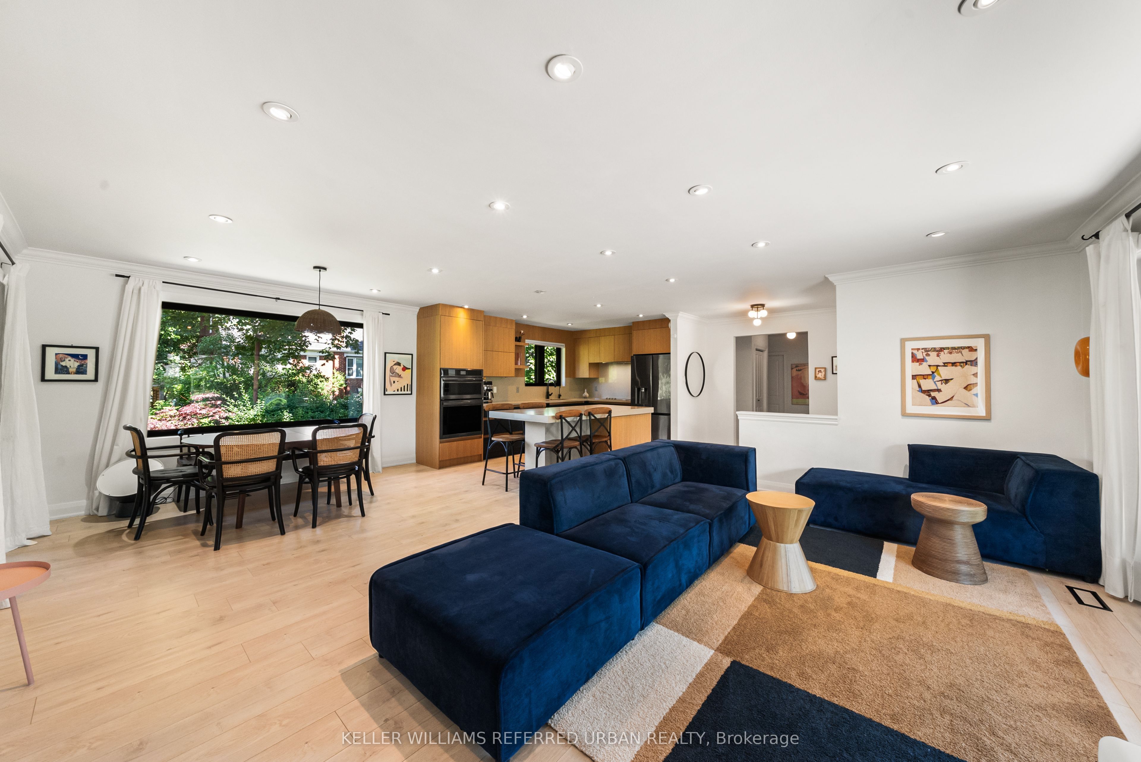 115 Bonnyview Drive, Toronto, ON M8Y 3G9 photo 4