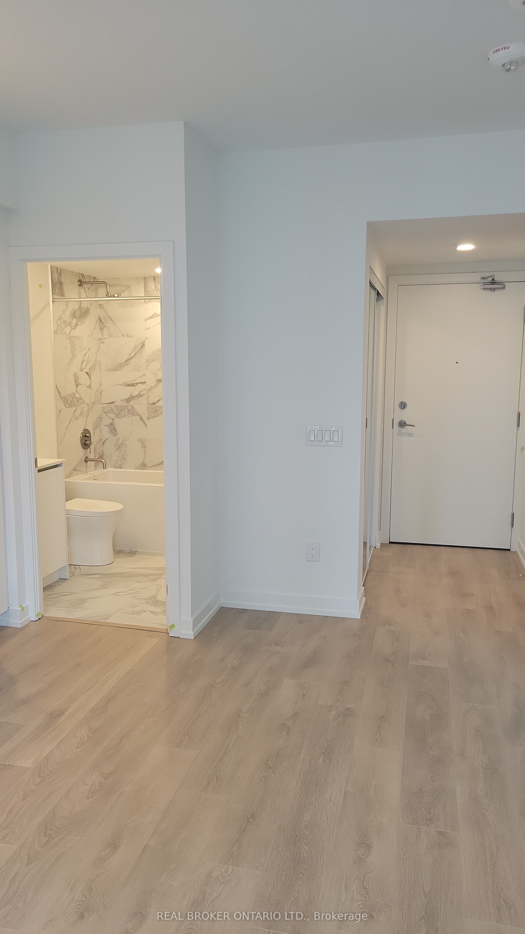 1100 Sheppard Avenue W 911, Toronto, ON M3J 0H1 photo 5