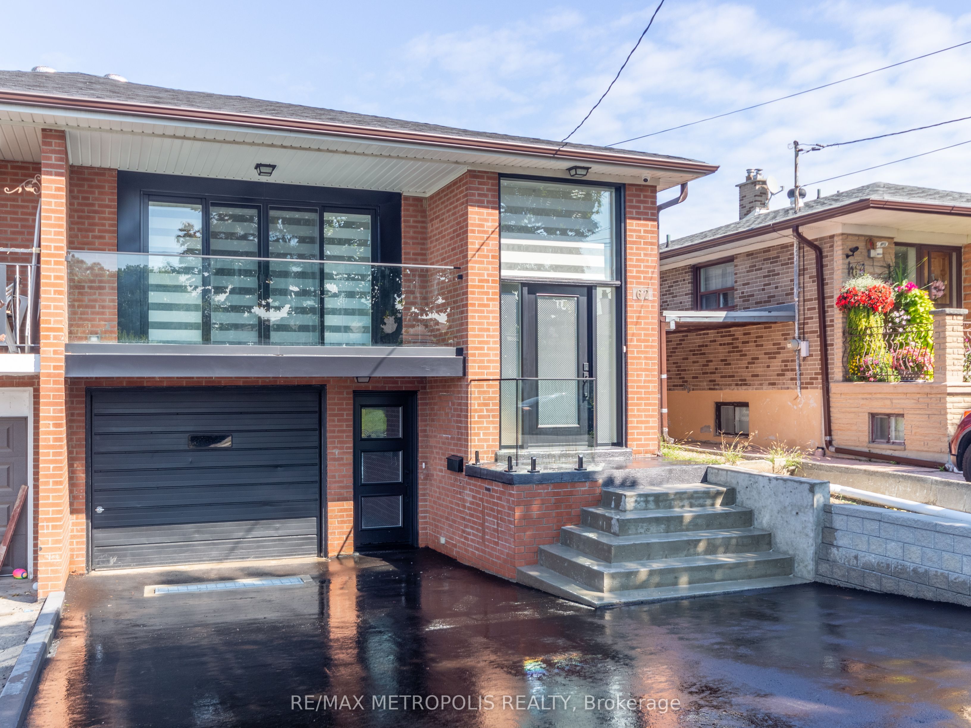 62 Davelayne Road Upper, Toronto, ON M9M 2A7 photo 4