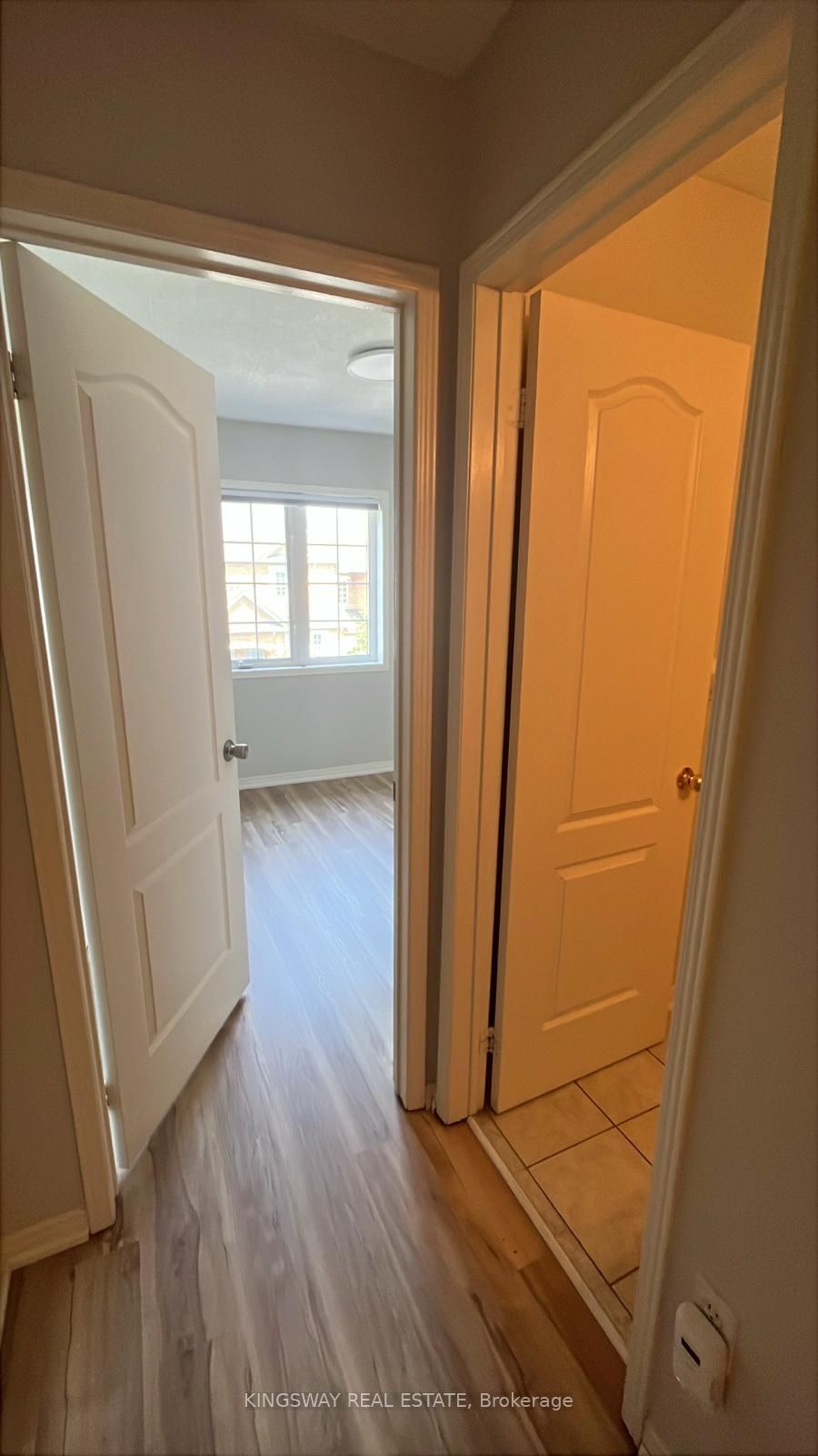 601 Shoreline Drive 222 (Bdrm 2), Mississauga, ON L5B 4K3 photo 3