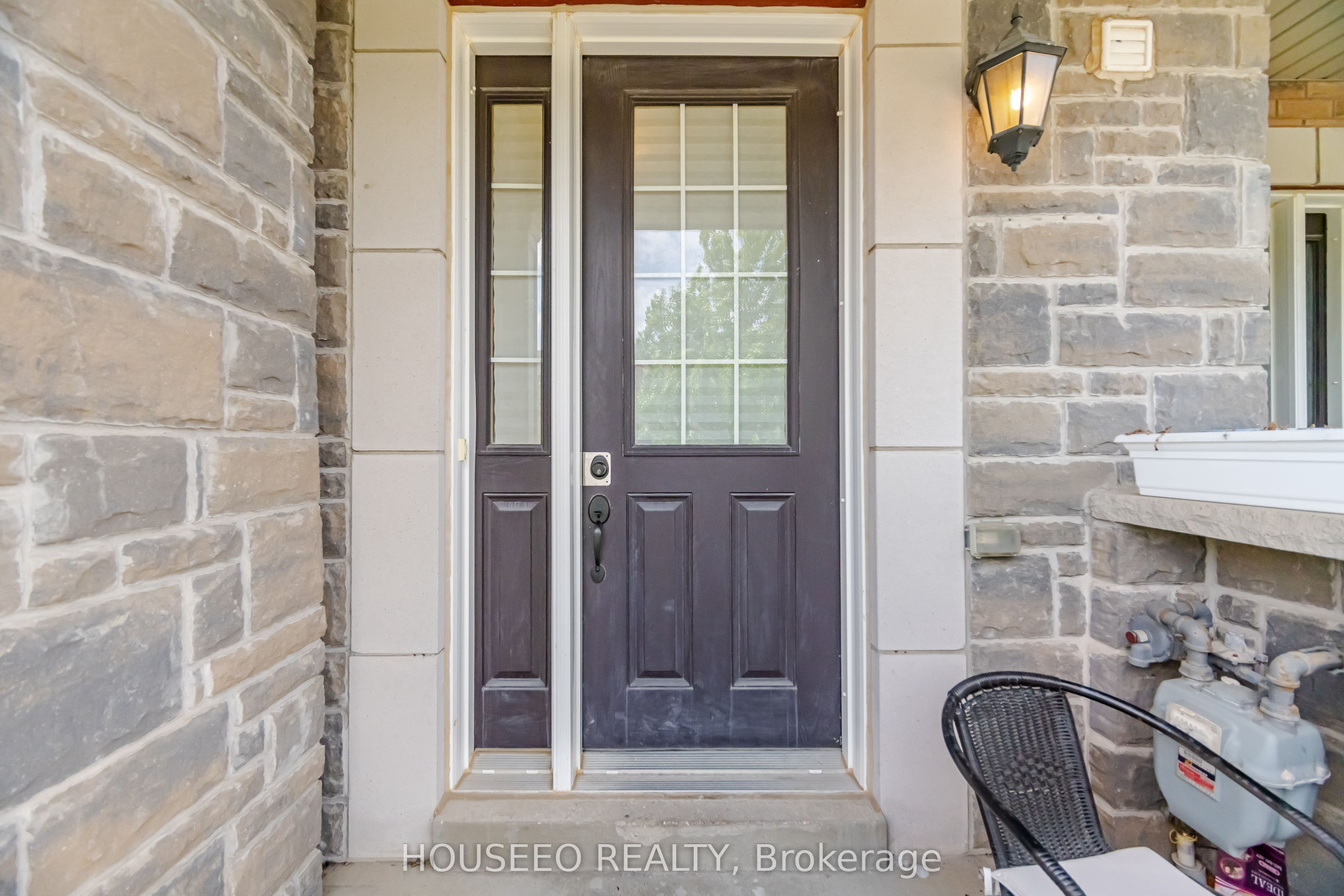 74 Fann Drive, Brampton, ON L7A 4L5 photo 4