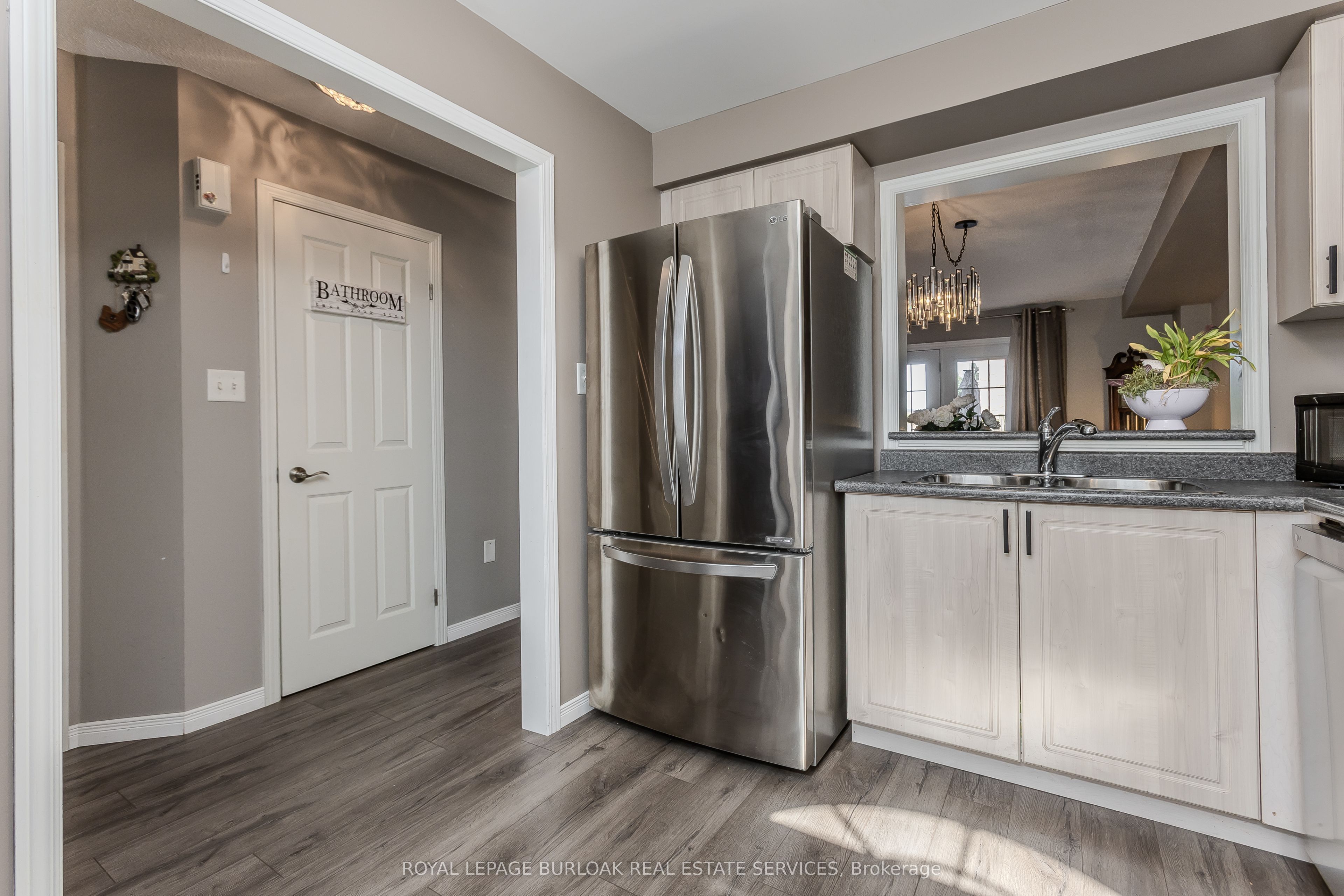 4200 Kilmer Drive 3, Burlington, ON L7M 4Y2 photo 4