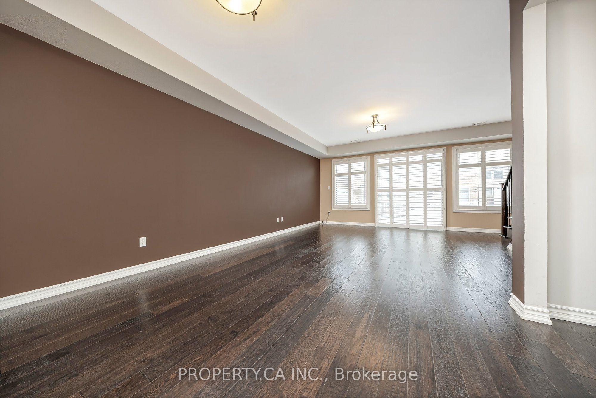 165 Hampshire Way 16, Milton, ON L9T 8M7 photo 2