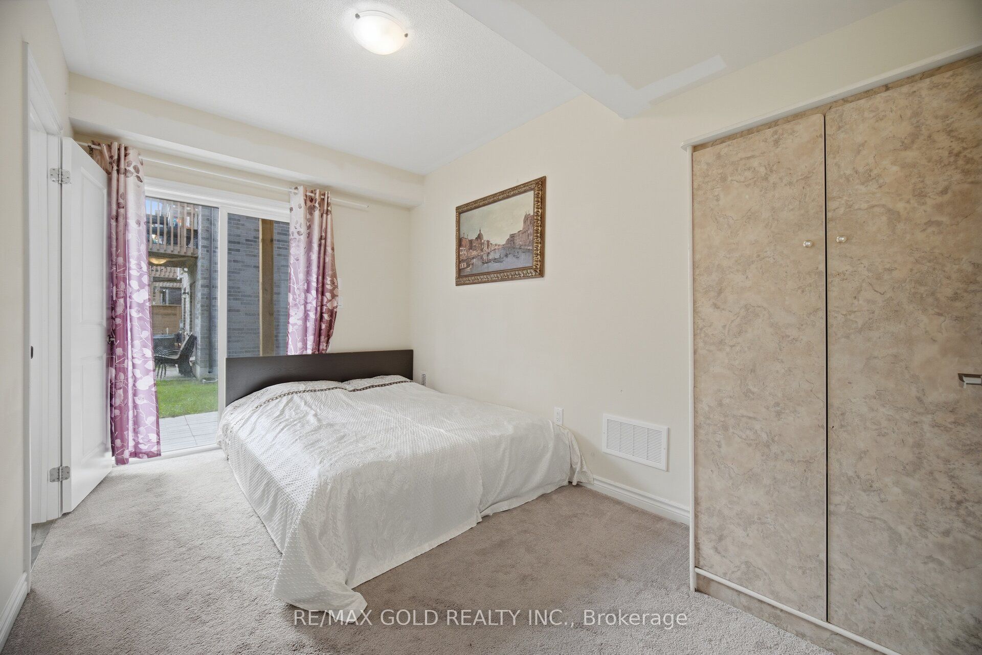 9 Arcola Street, Brampton, ON L6P 4N7 photo 5