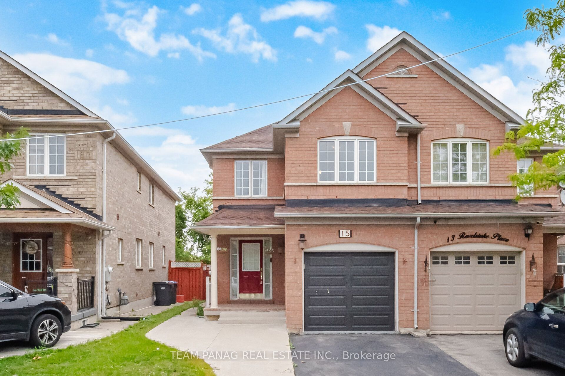 15 Revelstoke Place, Brampton, ON L6R 3G3 photo 3