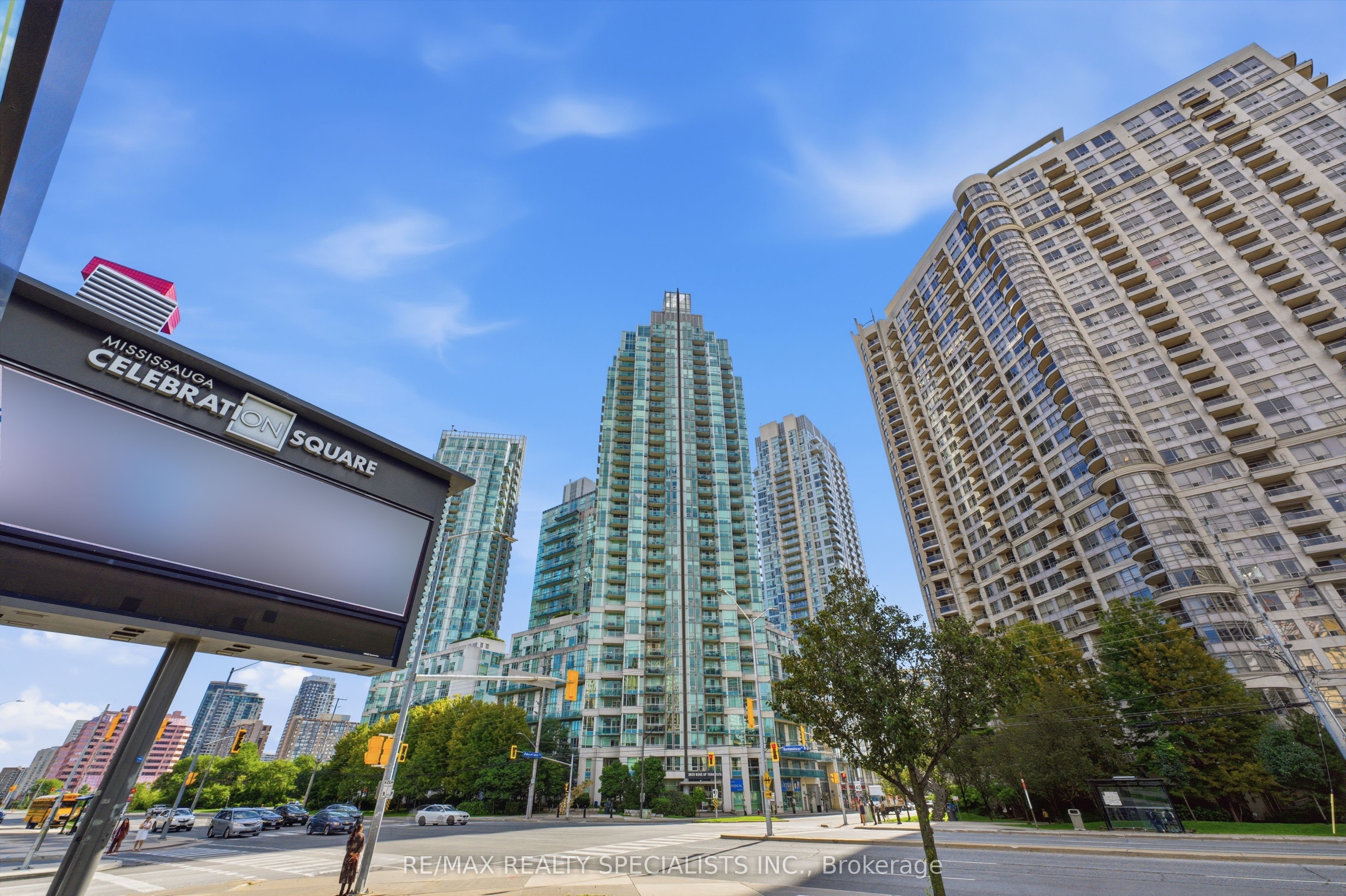 3939 Duke Of York Boulevard 711, Mississauga, ON L5B 4N2
