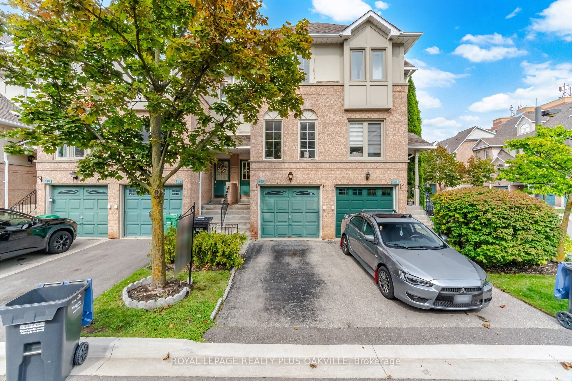 1050 Bristol Road W 108, Mississauga, ON L5V 2E8