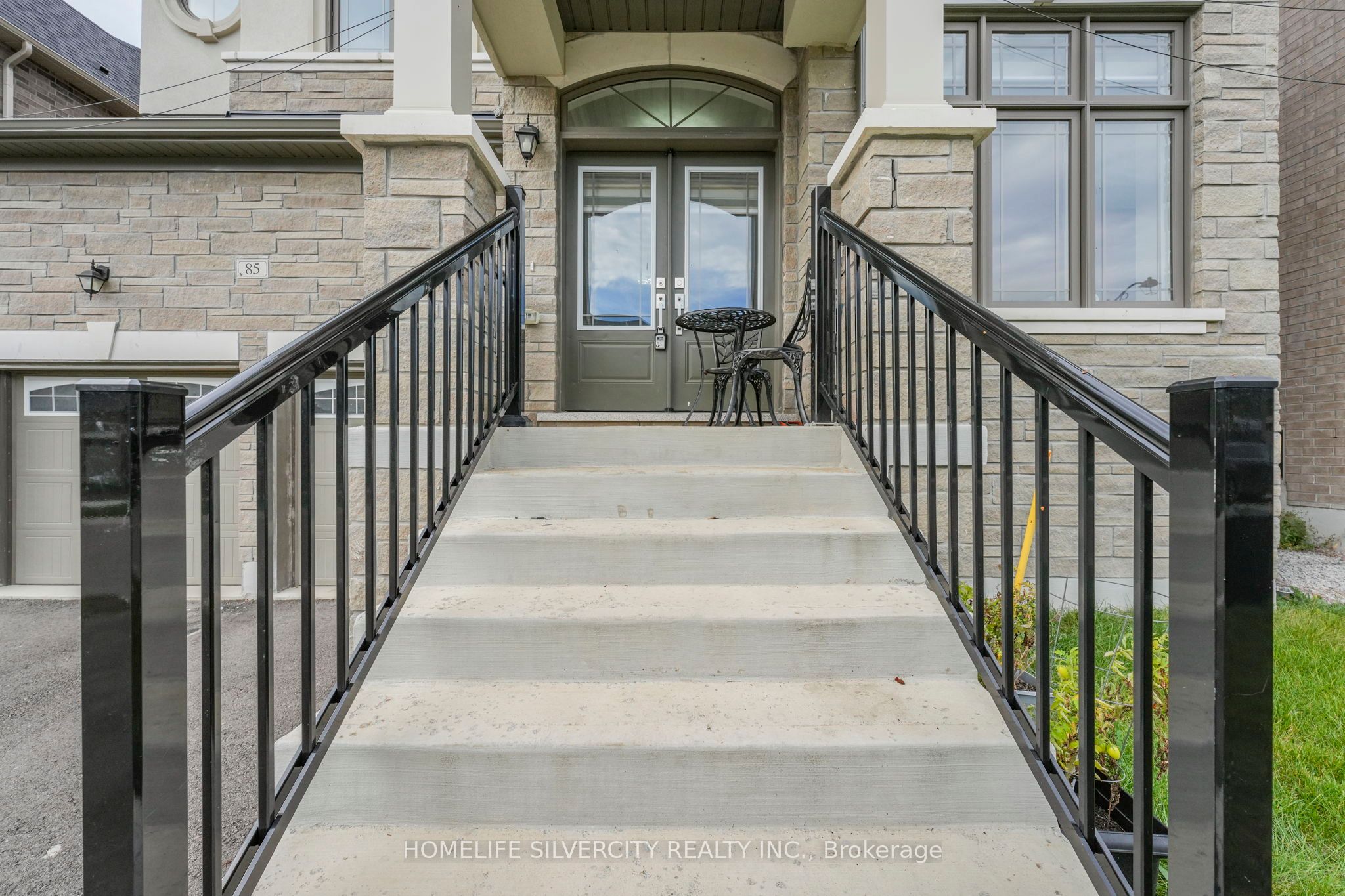 85 James Walker Avenue, Caledon, ON L7C 4N1 photo 4