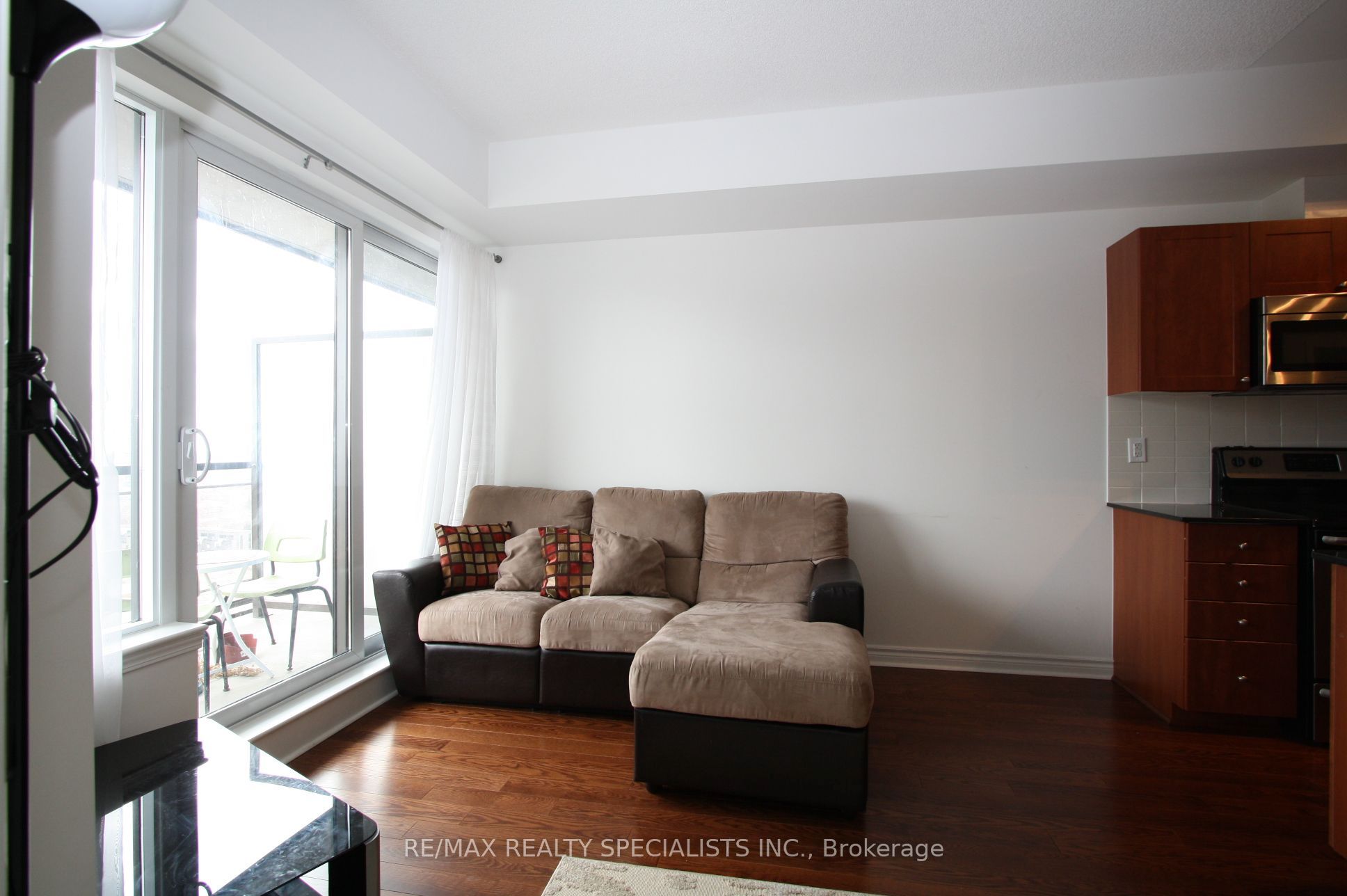 385 Prince Of Wales Drive 1606, Mississauga, ON L5B 0C6 photo 4