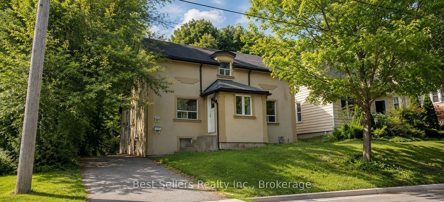 36 William Street, Orangeville, ON L9W 2R7