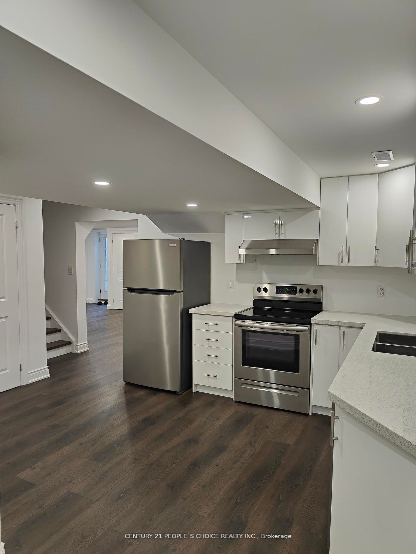 8 Chiming Road, Brampton, ON L6P 4E1 photo 2