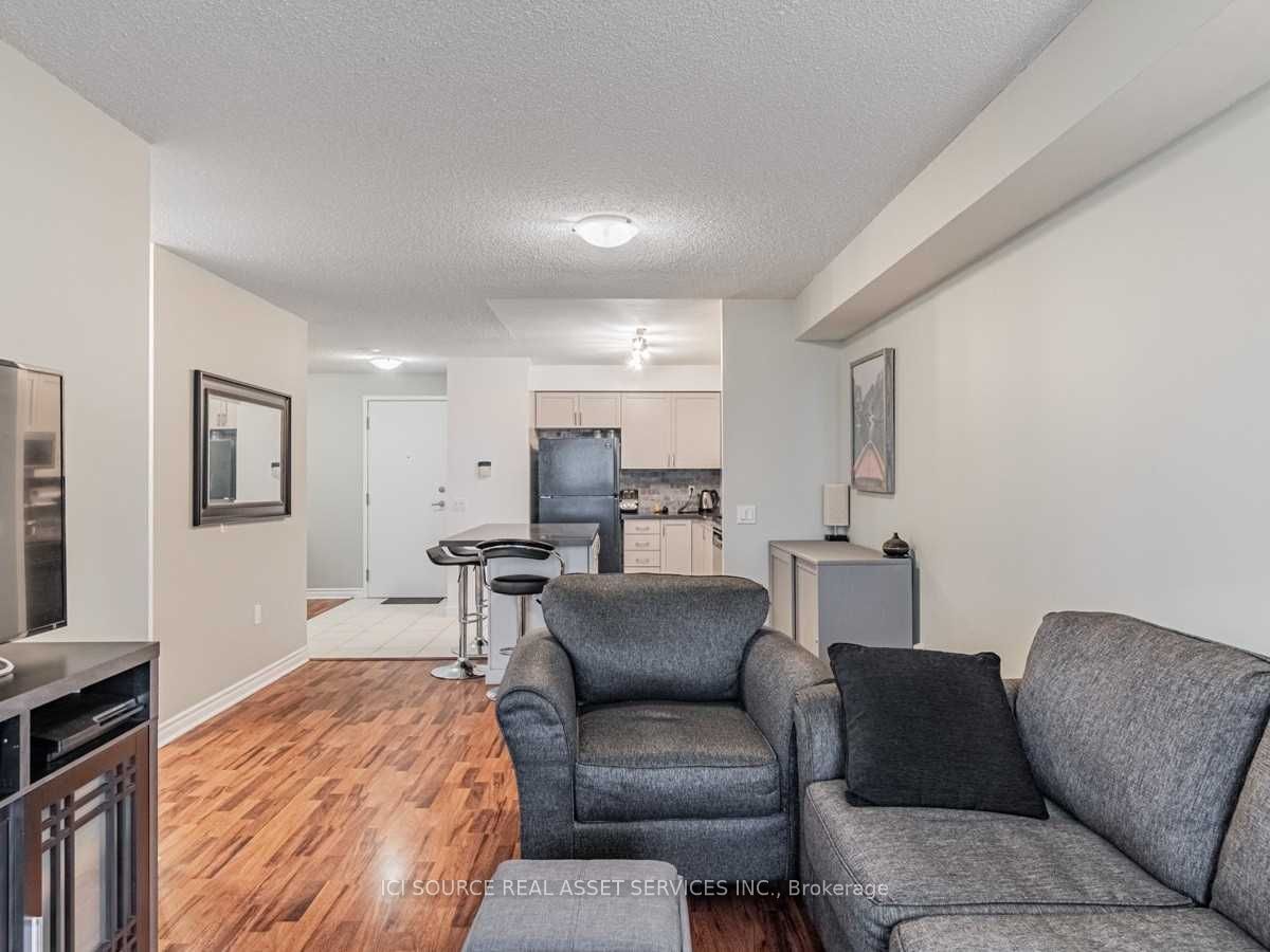 55 Strathaven Drive 1803, Mississauga, ON L5R 4G9 photo 4