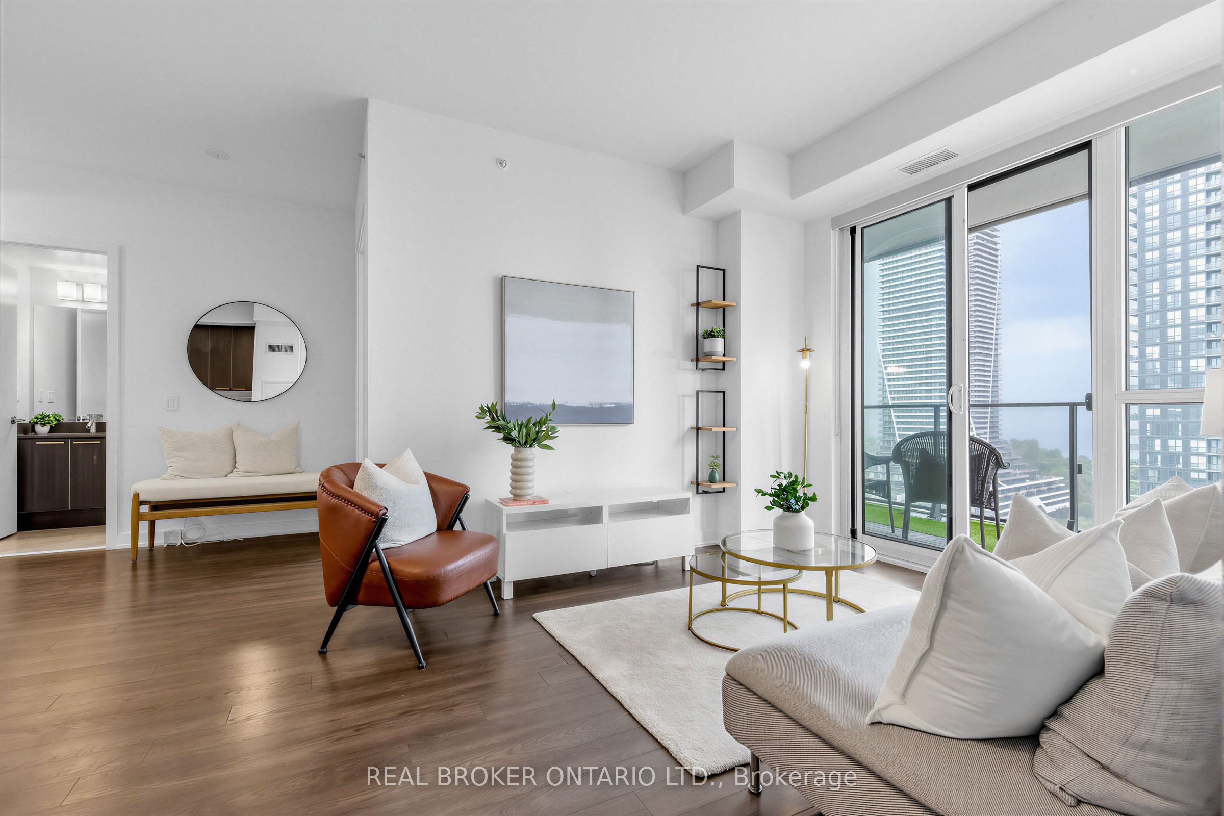 10 Park Lawn Road 1910, Toronto, ON M8V 0H9 photo 4