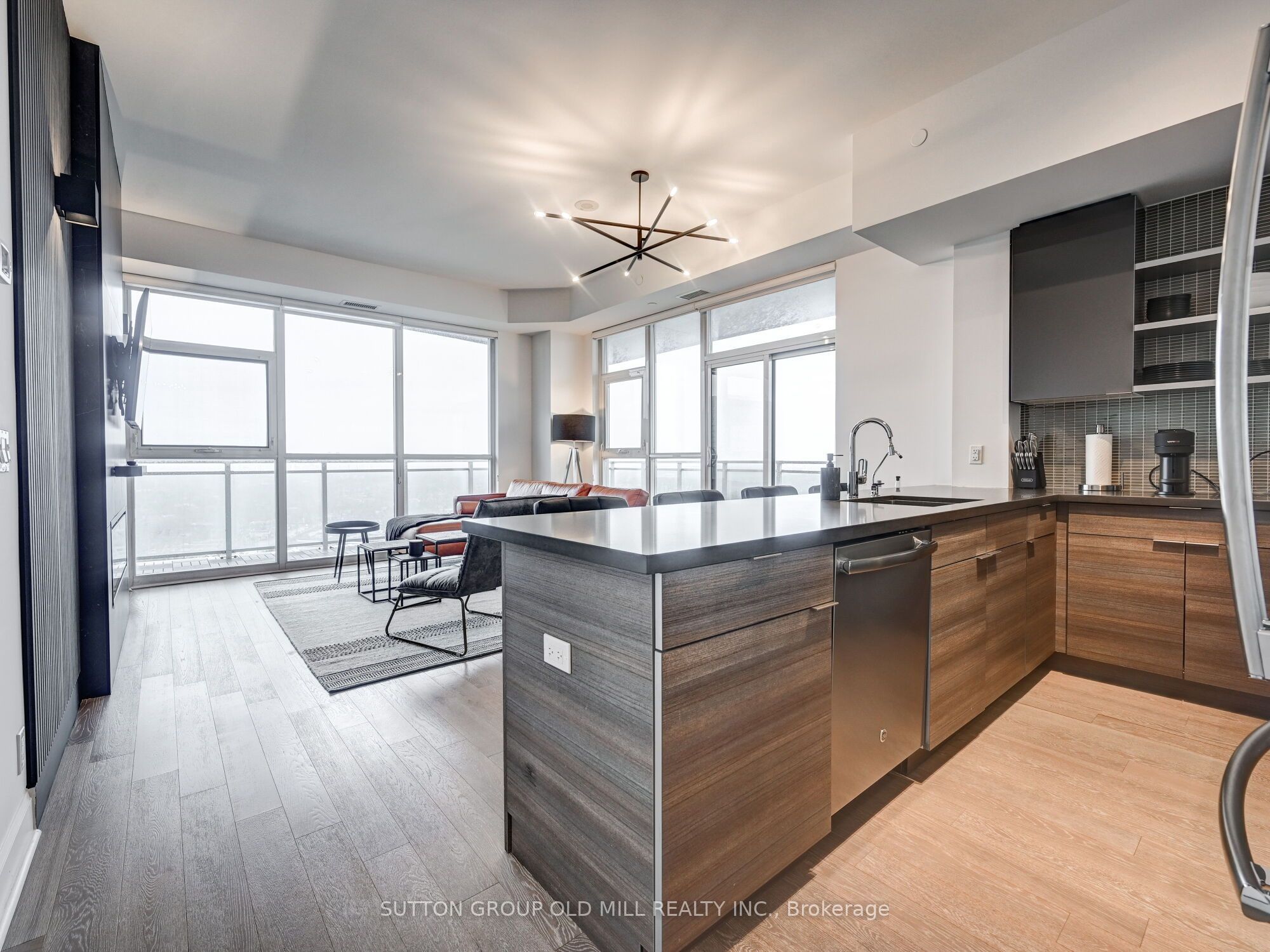 33 Shorebreeze Drive Lph3704, Toronto, ON M8V 0G1 photo 4