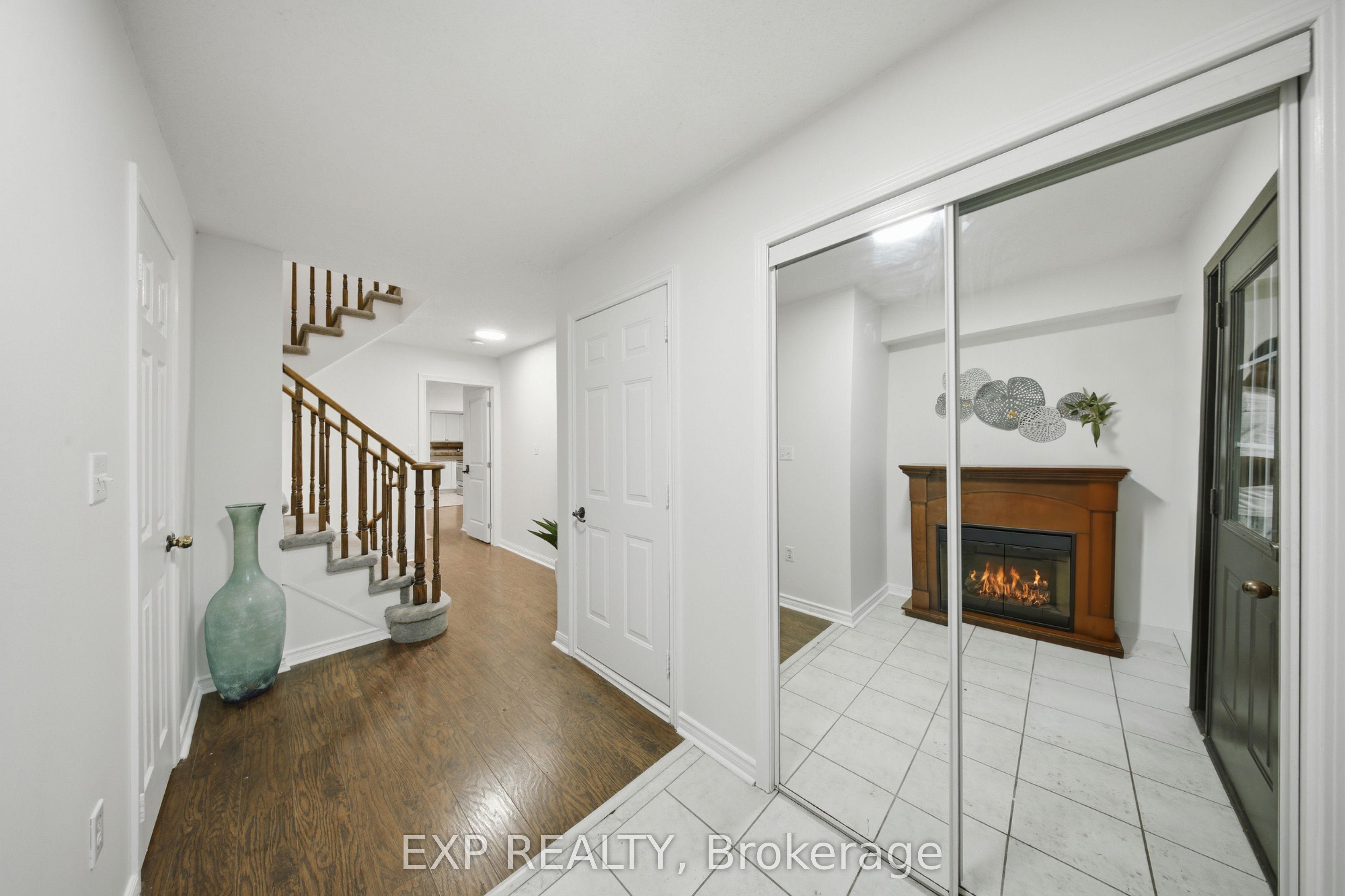 164 Panton Trail, Milton, ON L9T 6K4 photo 5