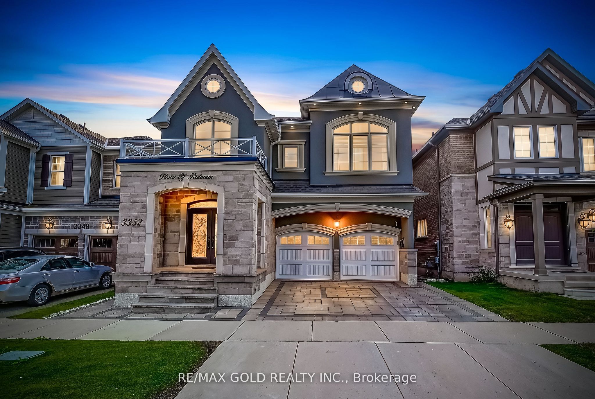 3352 Vernon Powell Drive, Oakville, ON L6H 0Y4