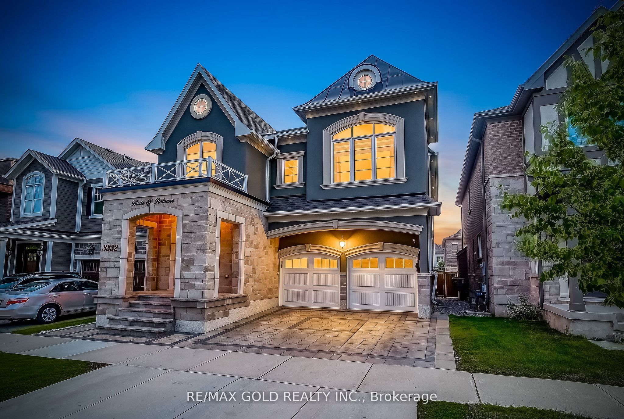 3352 Vernon Powell Drive, Oakville, ON L6H 0Y4 photo 2