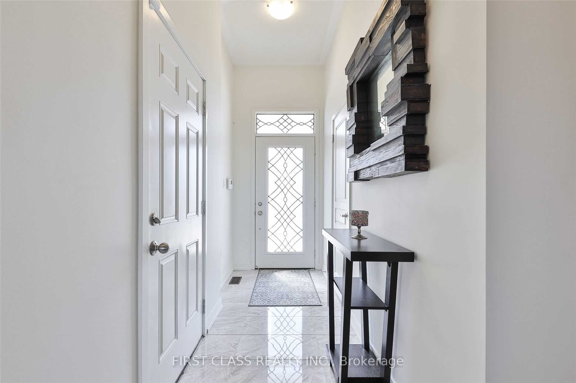 3211 Mintwood Circle, Oakville, ON L6H 0N9 photo 3