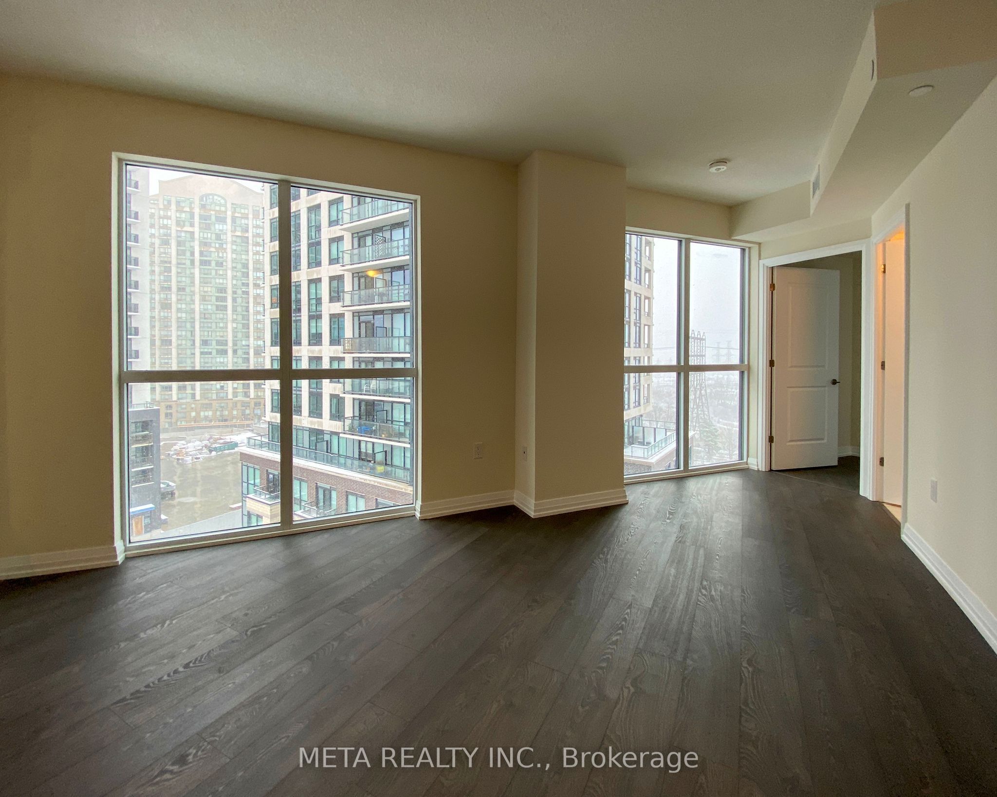 50 Thomas Riley Road 717, Toronto, ON M9B 0C5 photo 3