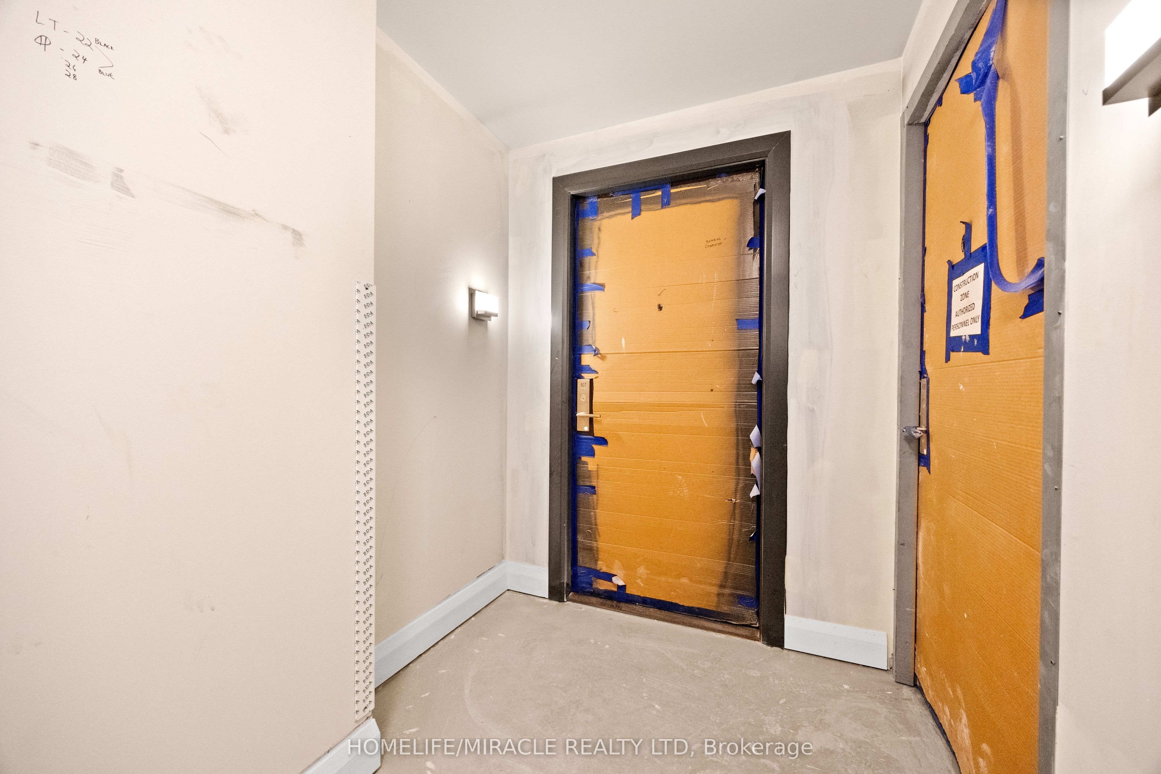 38 Annie Craig Drive 607, Toronto, ON M8V 0G9 photo 4
