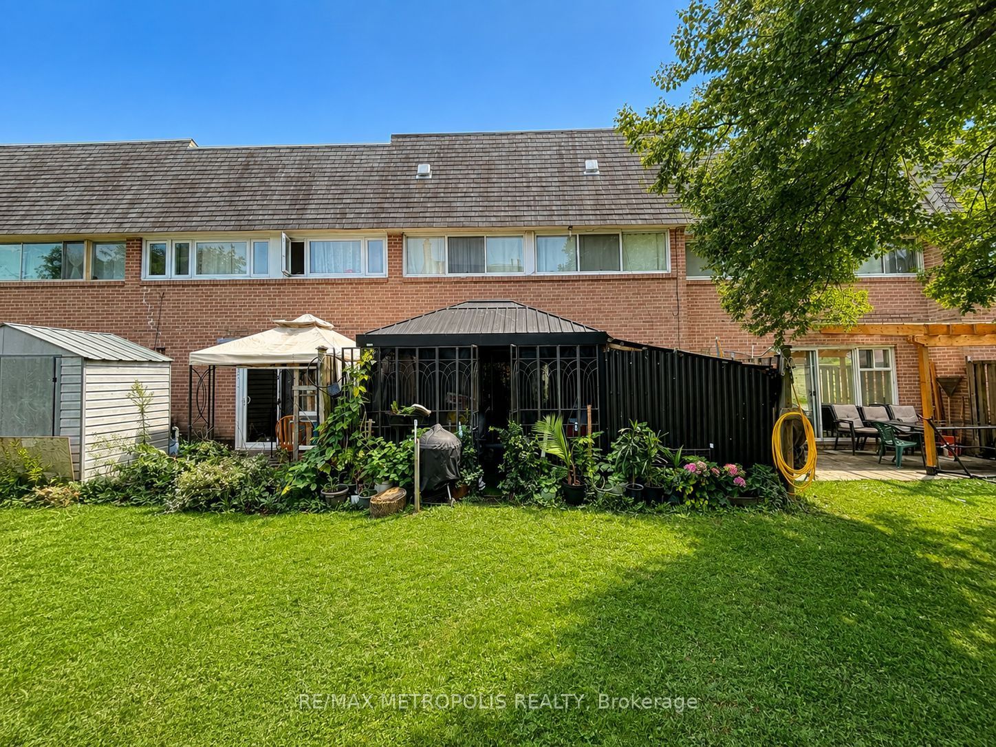 24 Enclave Mews, Toronto, ON M3M 3J6 photo 2