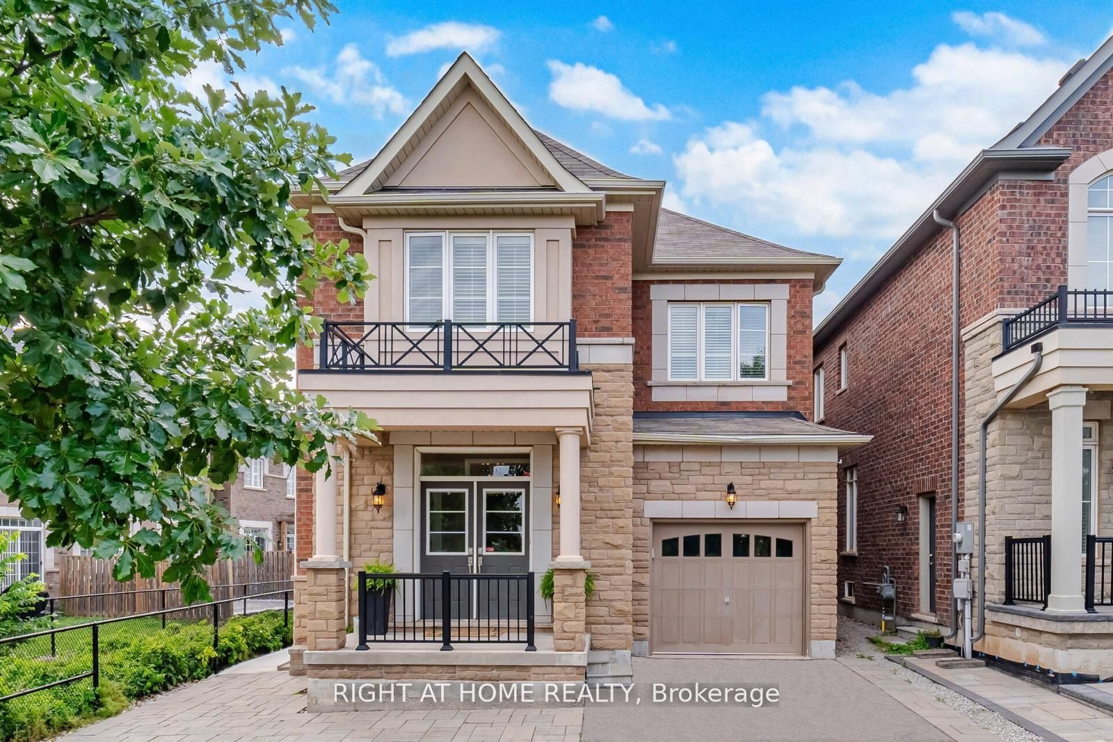 183 Kaitting Trail, Oakville, ON L6M 0T6 photo 2