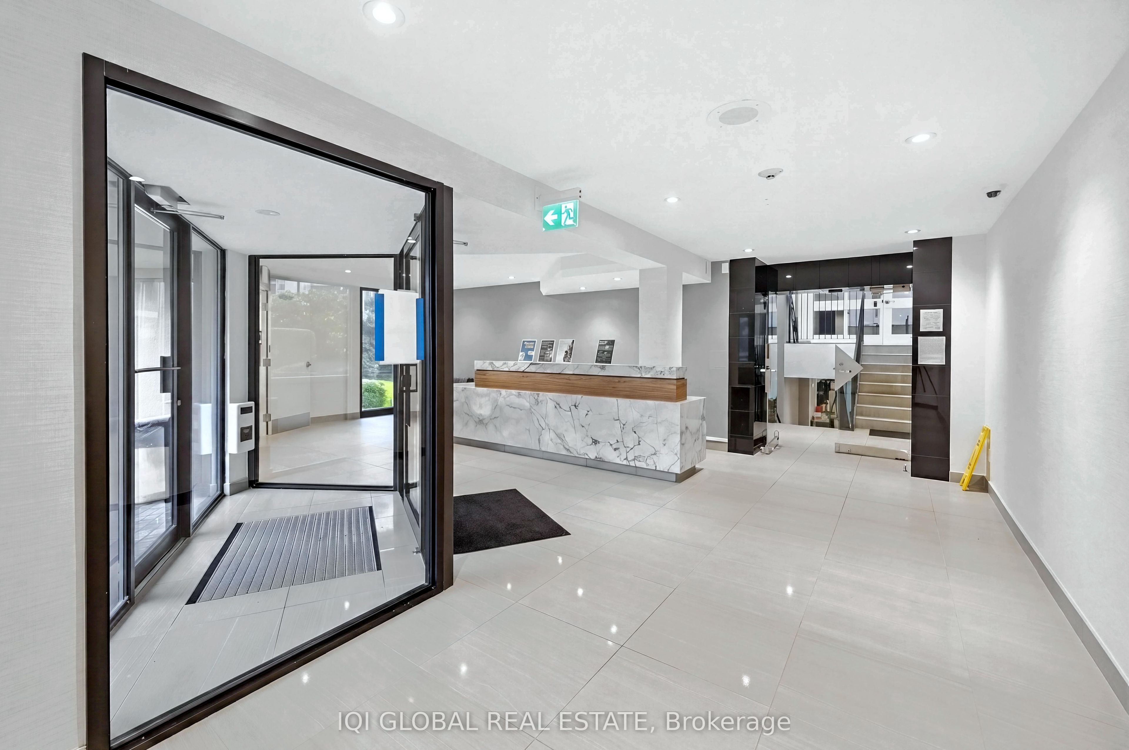 284 Mill Road C2, Toronto, ON M9C 4W6 photo 4