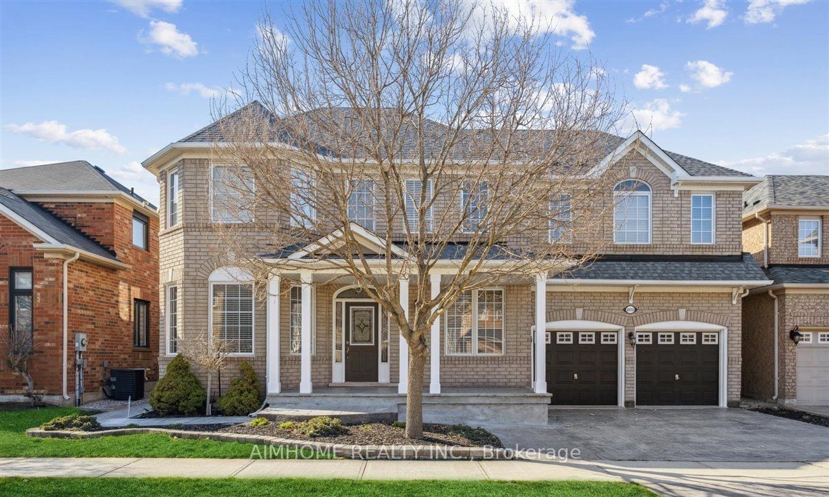 2173 Highcliffe Way, Oakville, ON L6M 5B6