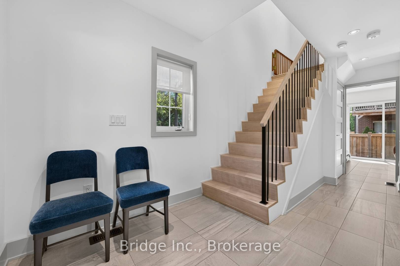2006 Lushes Avenue, Mississauga, ON L5J 1H2 photo 5