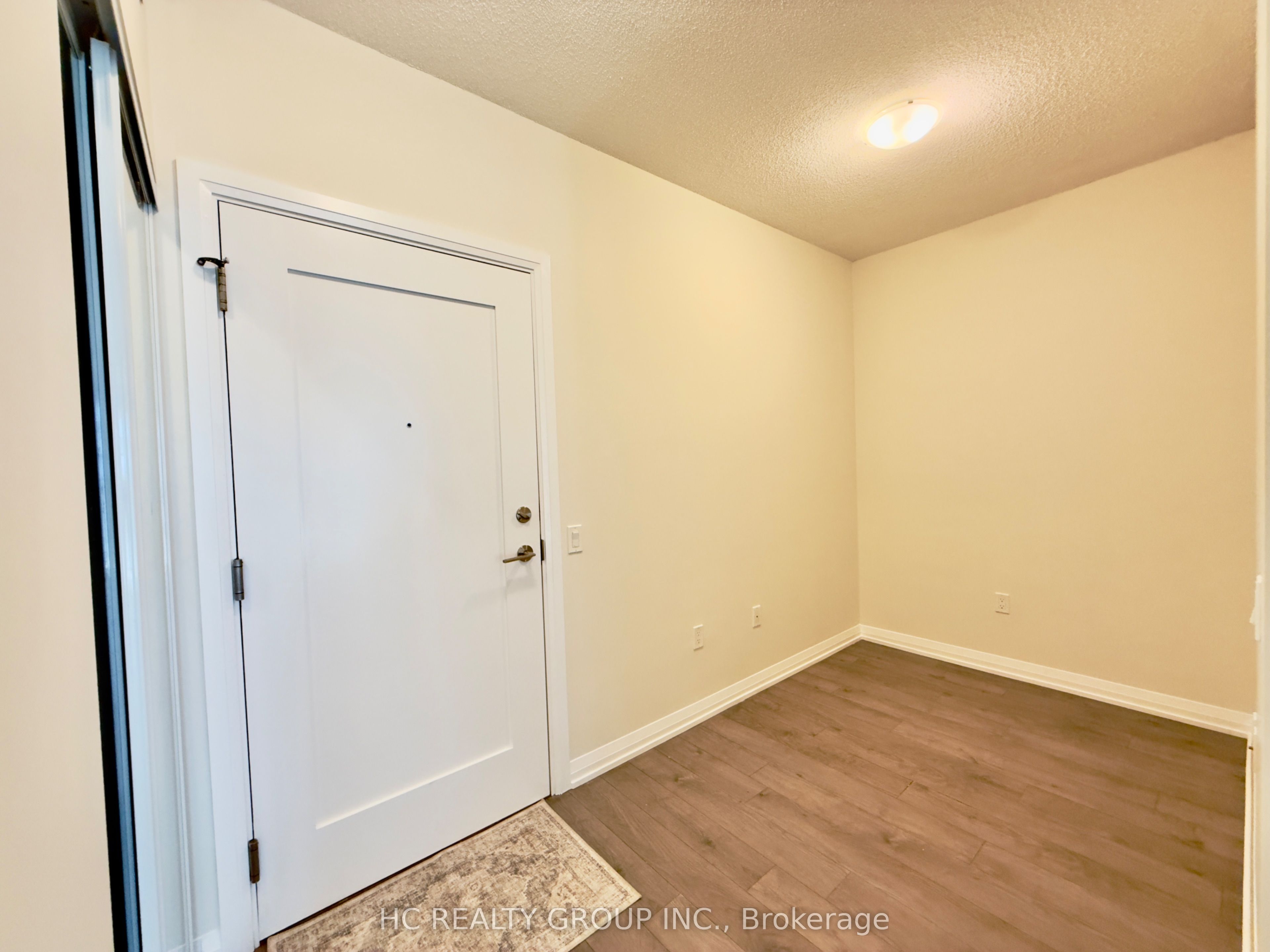 35 Watergarden Drive 616, Mississauga, ON M1S 0C2 photo 3