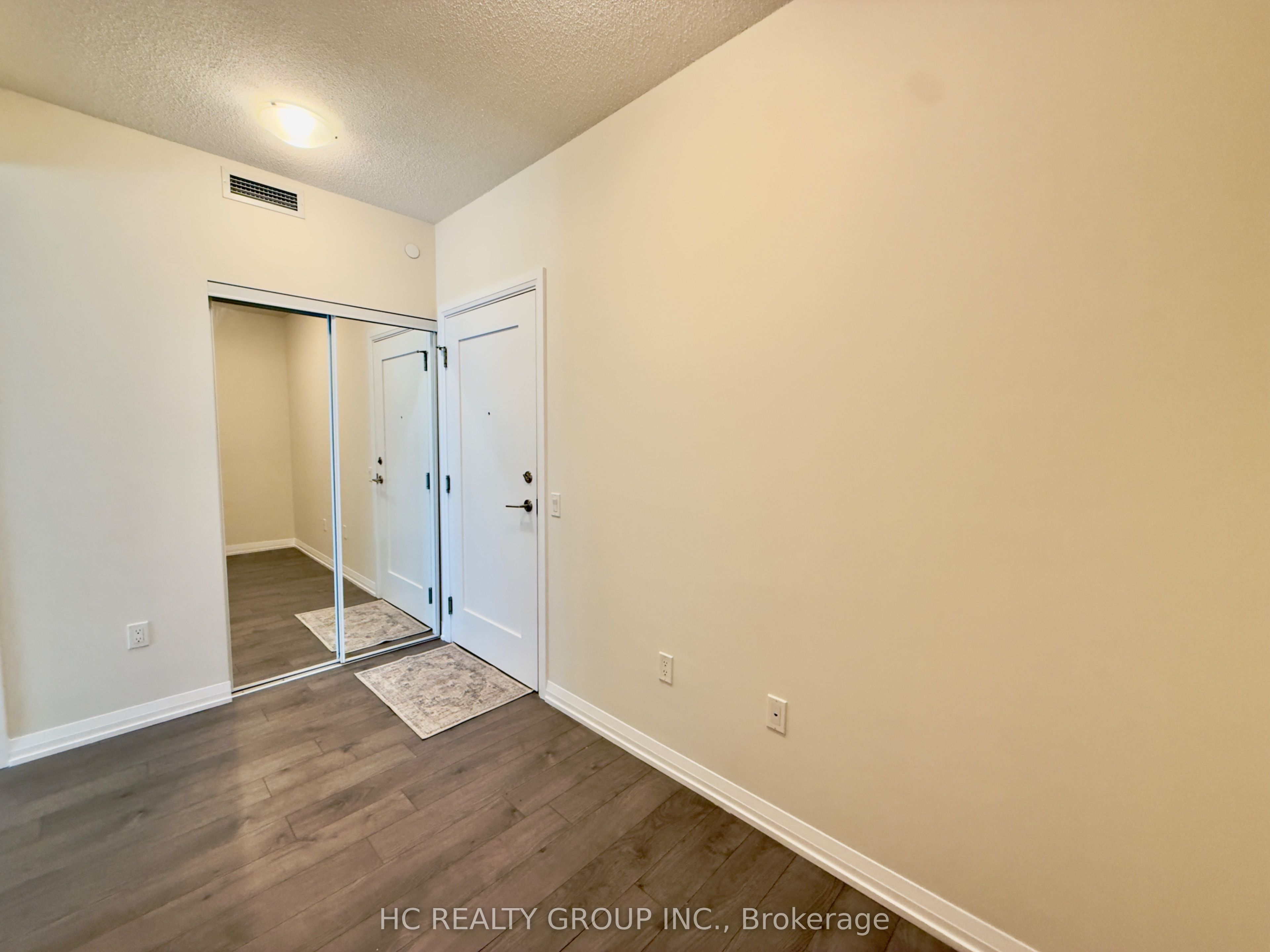 35 Watergarden Drive 616, Mississauga, ON M1S 0C2 photo 4