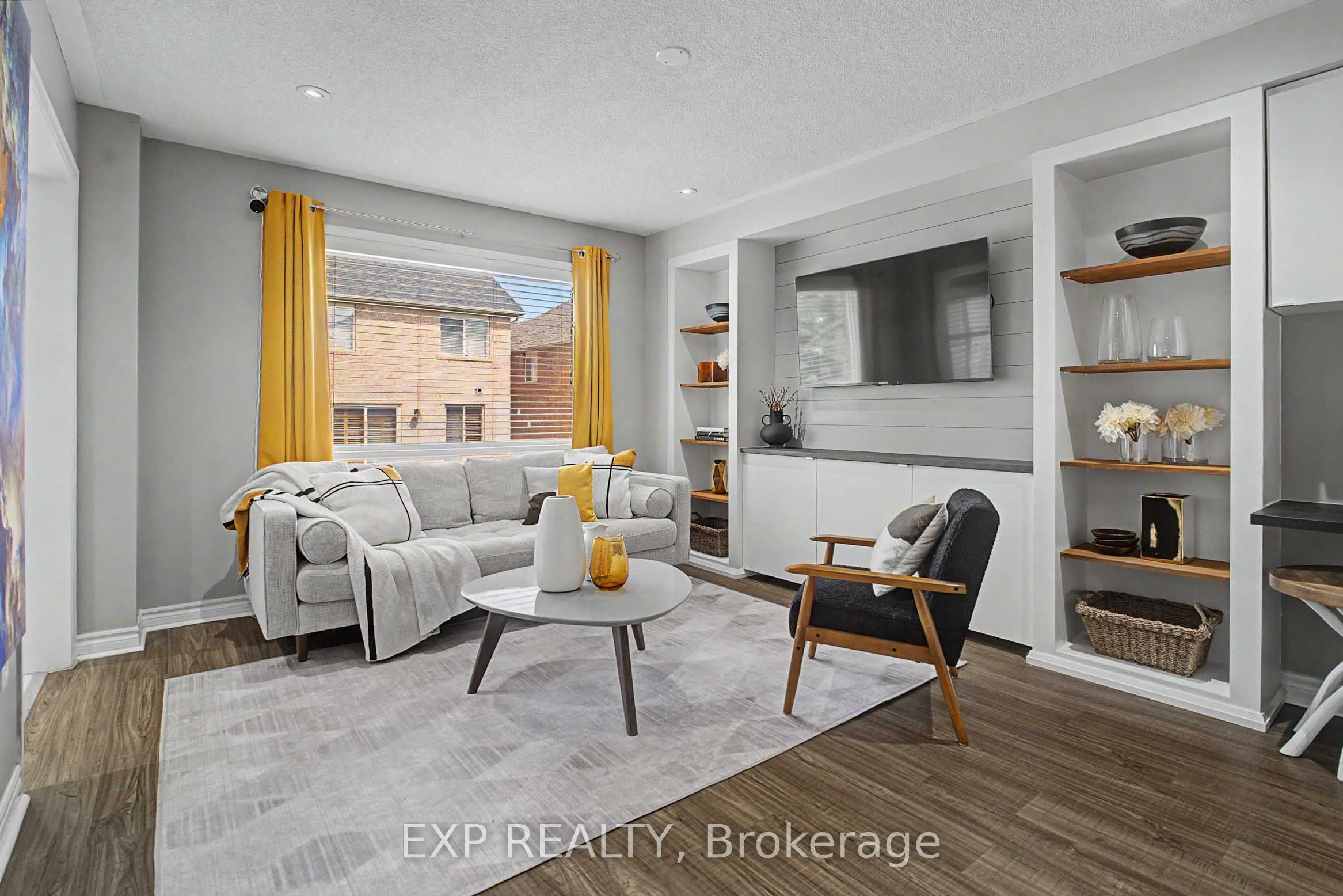 5421 Rochelle Way, Mississauga, ON L5M 7Y2
