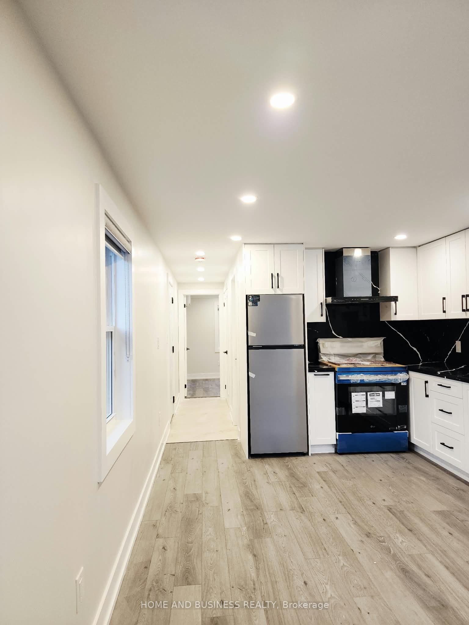 5651 Turney Drive Upper, Mississauga, ON L5M 1A1 photo 5