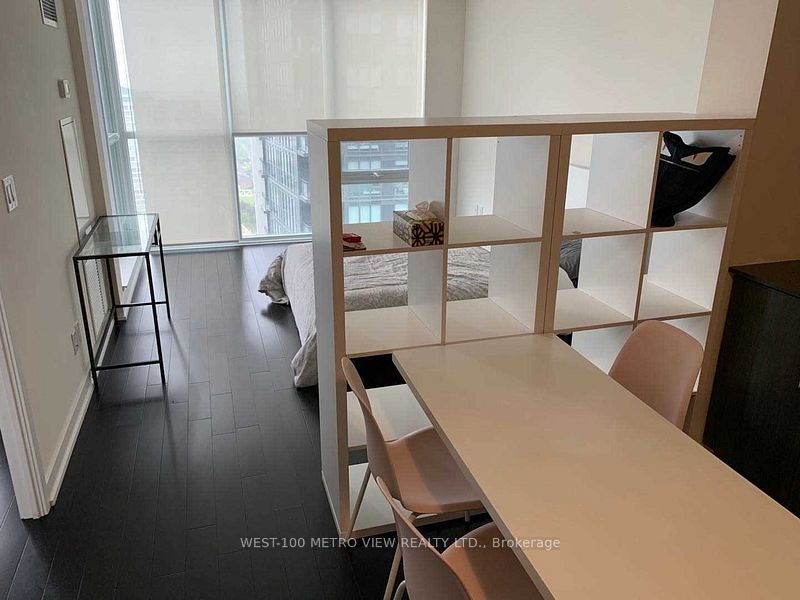 510 Curran Place 2301, Mississauga, ON L5B 0J8 photo 3