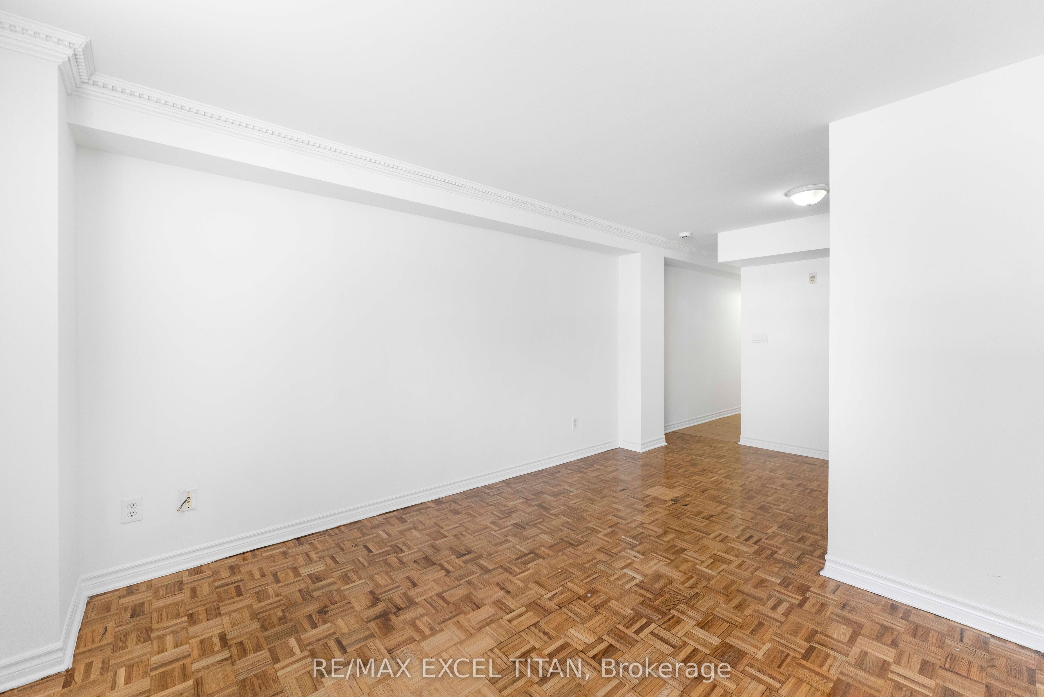 1407 Dupont Street 316, Toronto, ON M6H 4J7 photo 3