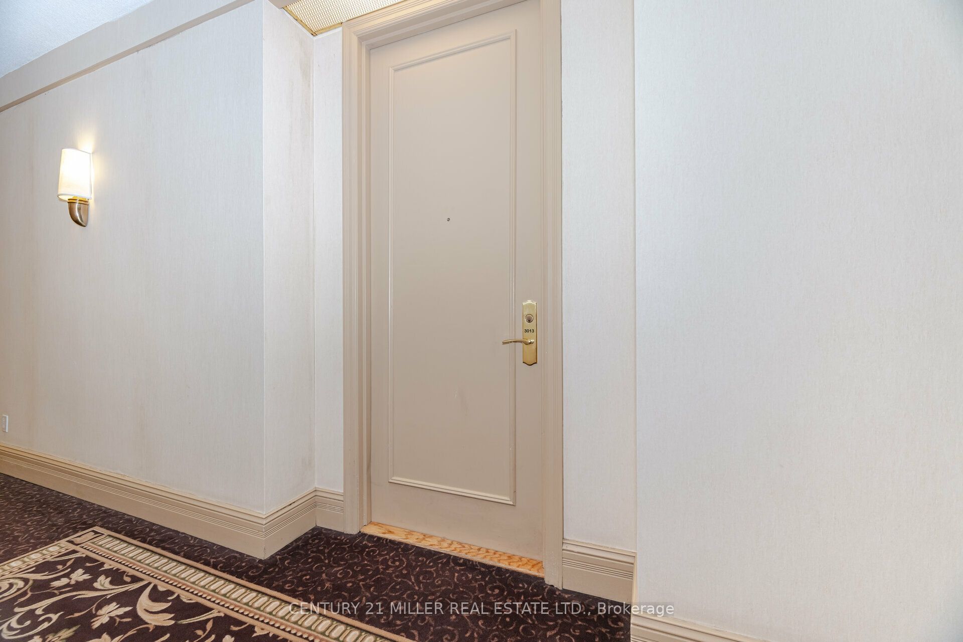 25 Kingsbridge Garden Circle 3013, Mississauga, ON L5R 4B1 photo 4