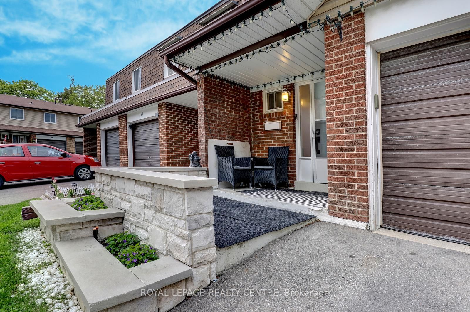 3025 Cedarglen Gate 60, Mississauga, ON L5C 2V7 photo 3