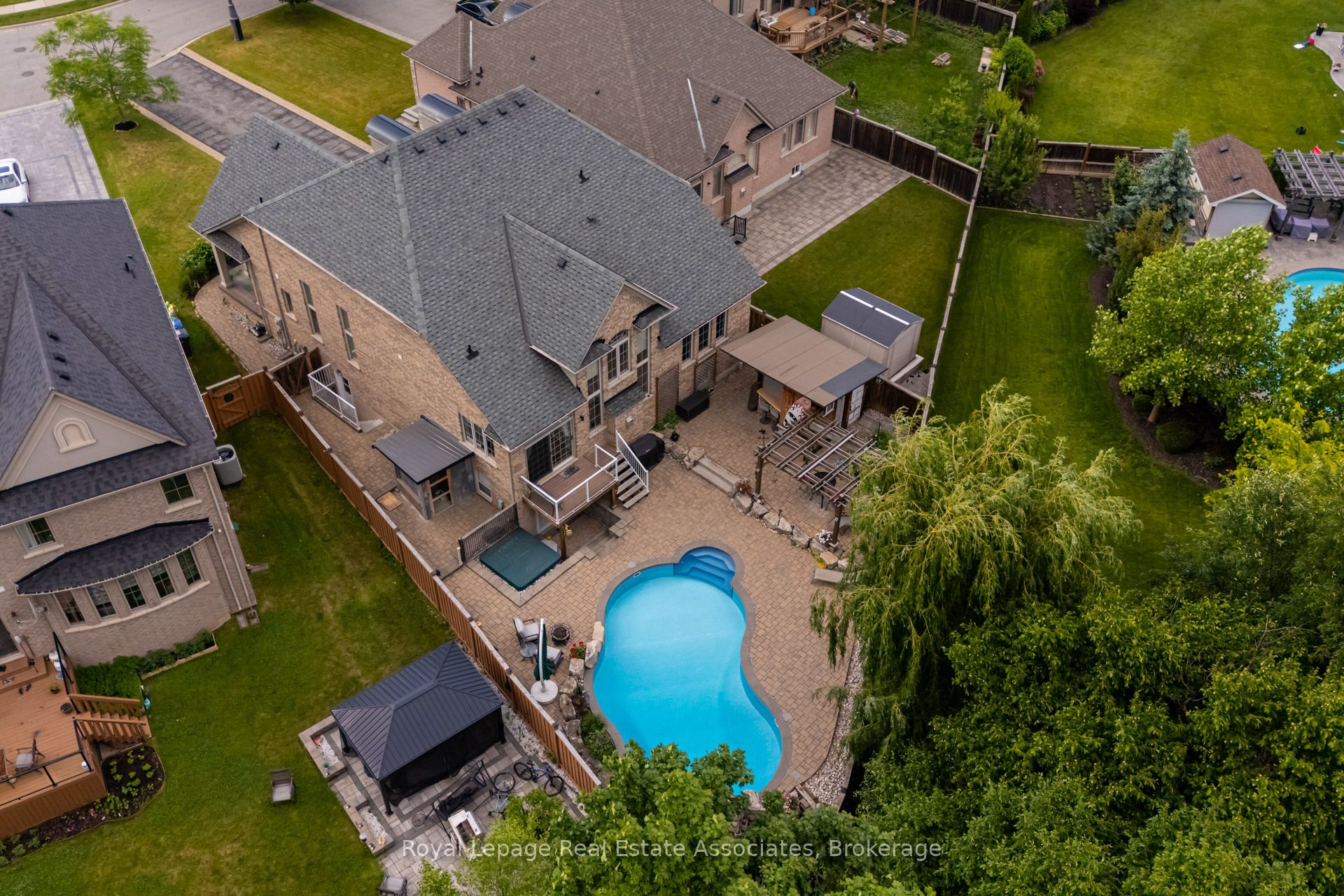 20 Cannington Crescent, Brampton, ON L6X 0W6