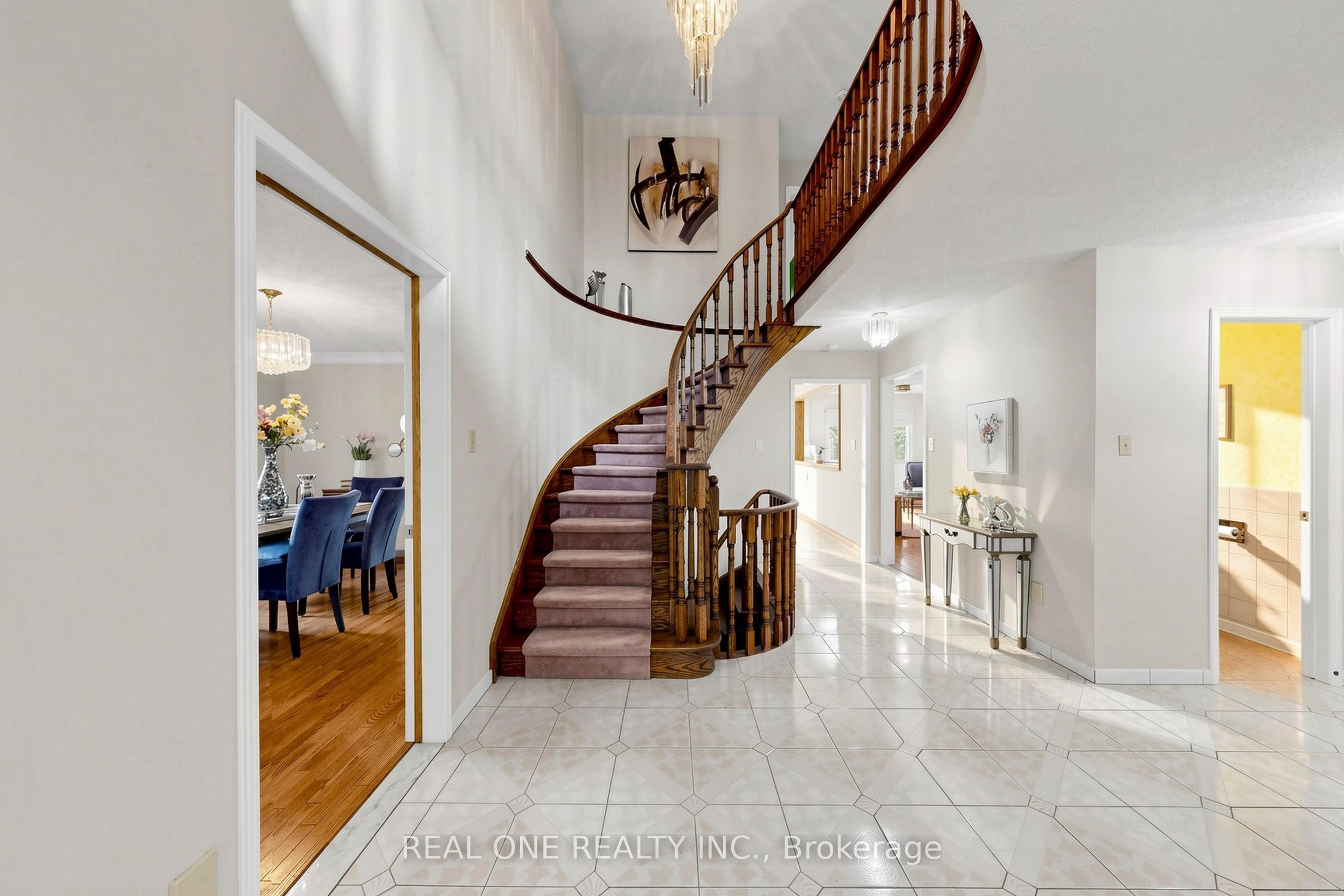 1960 Pimlico Court, Mississauga, ON L5M 3S3 photo 2