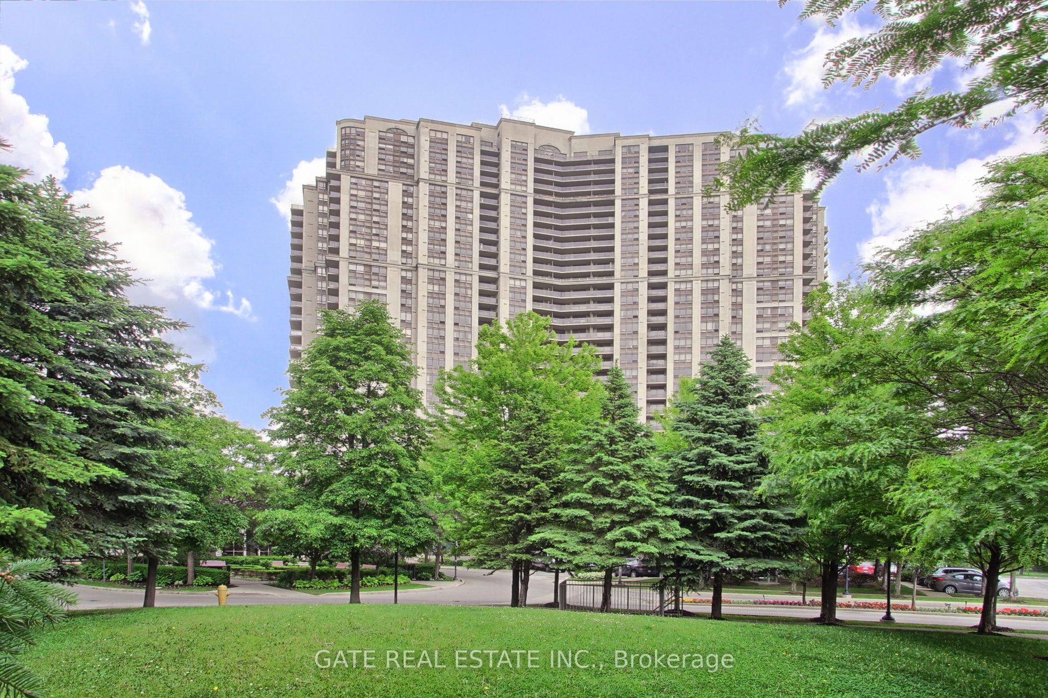 700 Humberwood Boulevard PH31, Toronto, ON M9W 7J4