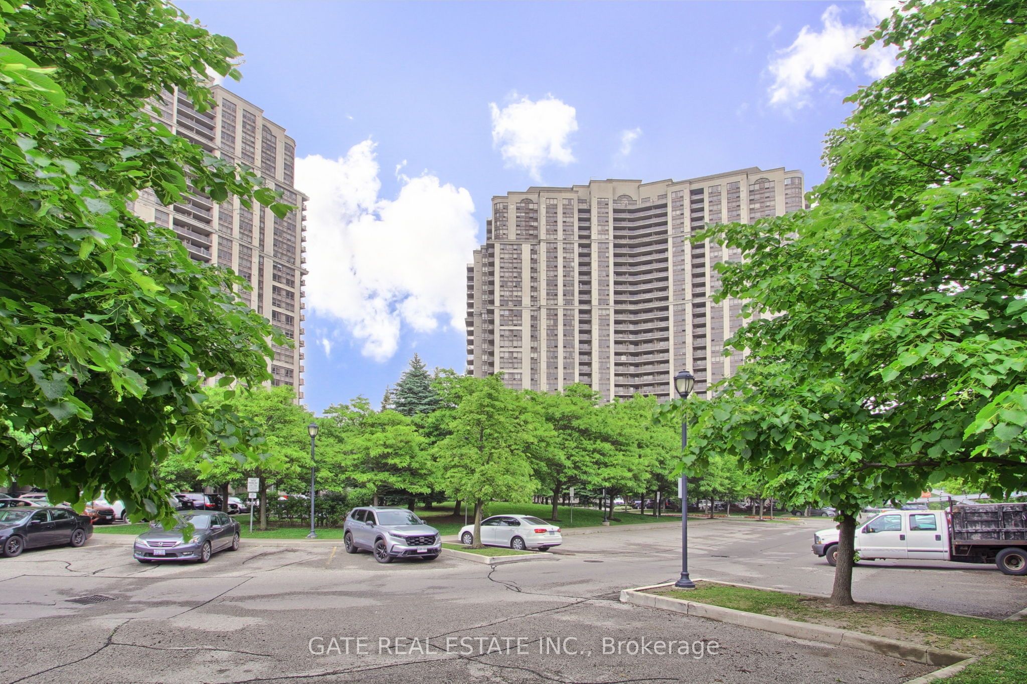 700 Humberwood Boulevard PH31, Toronto, ON M9W 7J4 photo 2