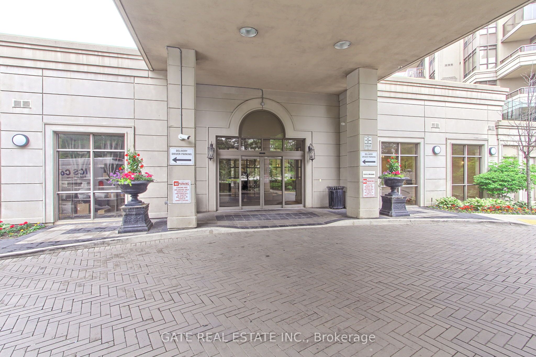 700 Humberwood Boulevard PH31, Toronto, ON M9W 7J4 photo 3