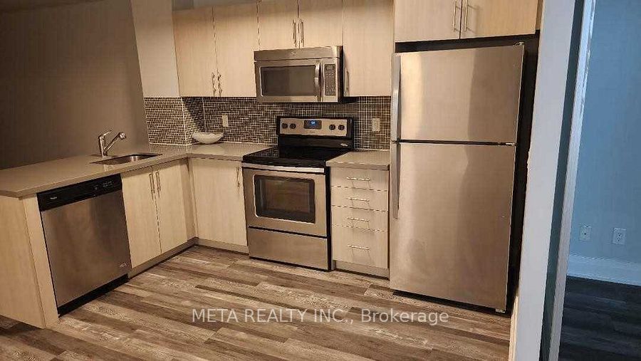 16 Mcadam Avenue 205, Toronto, ON M6A 0C4 photo 5
