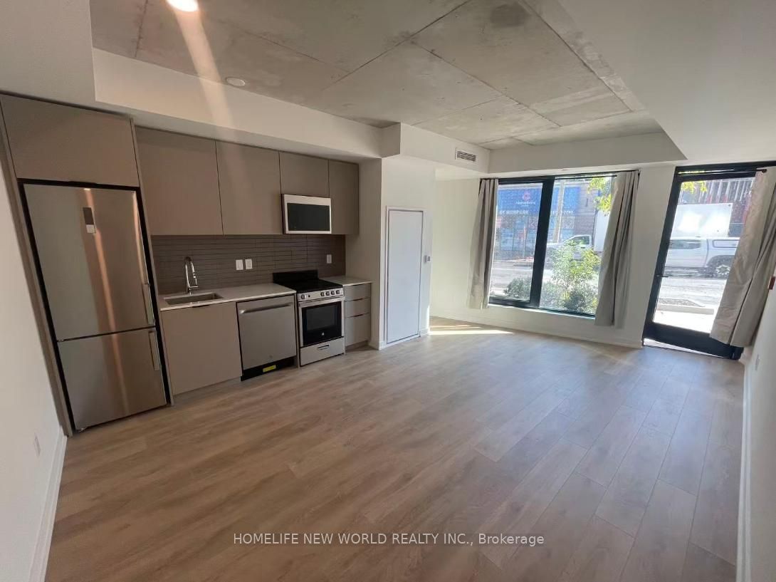 1 Vine Avenue 102, Toronto, ON M6P 0C8 photo 2