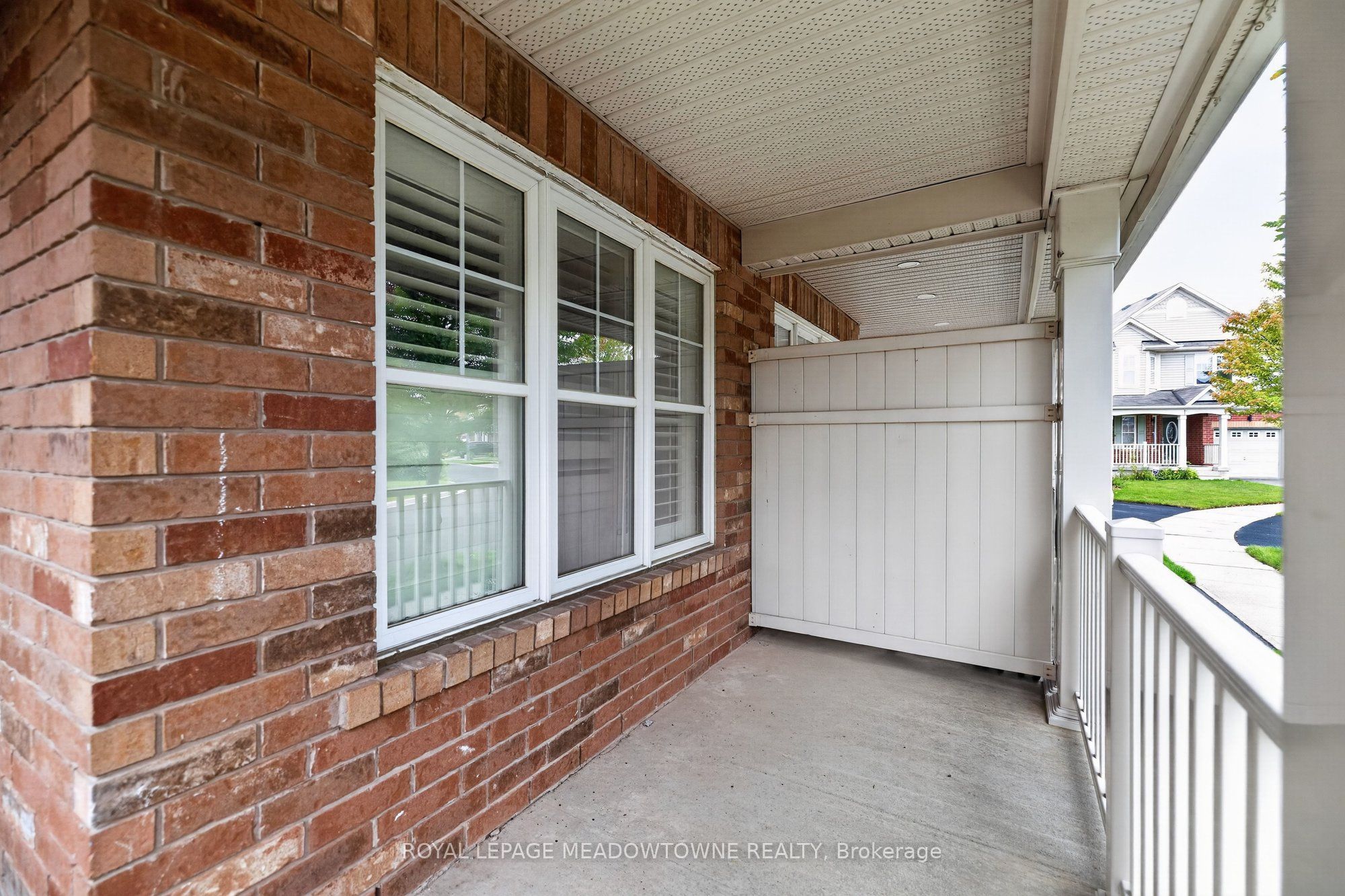 928 Raftis Crescent, Milton, ON L9T 6Z2 photo 4