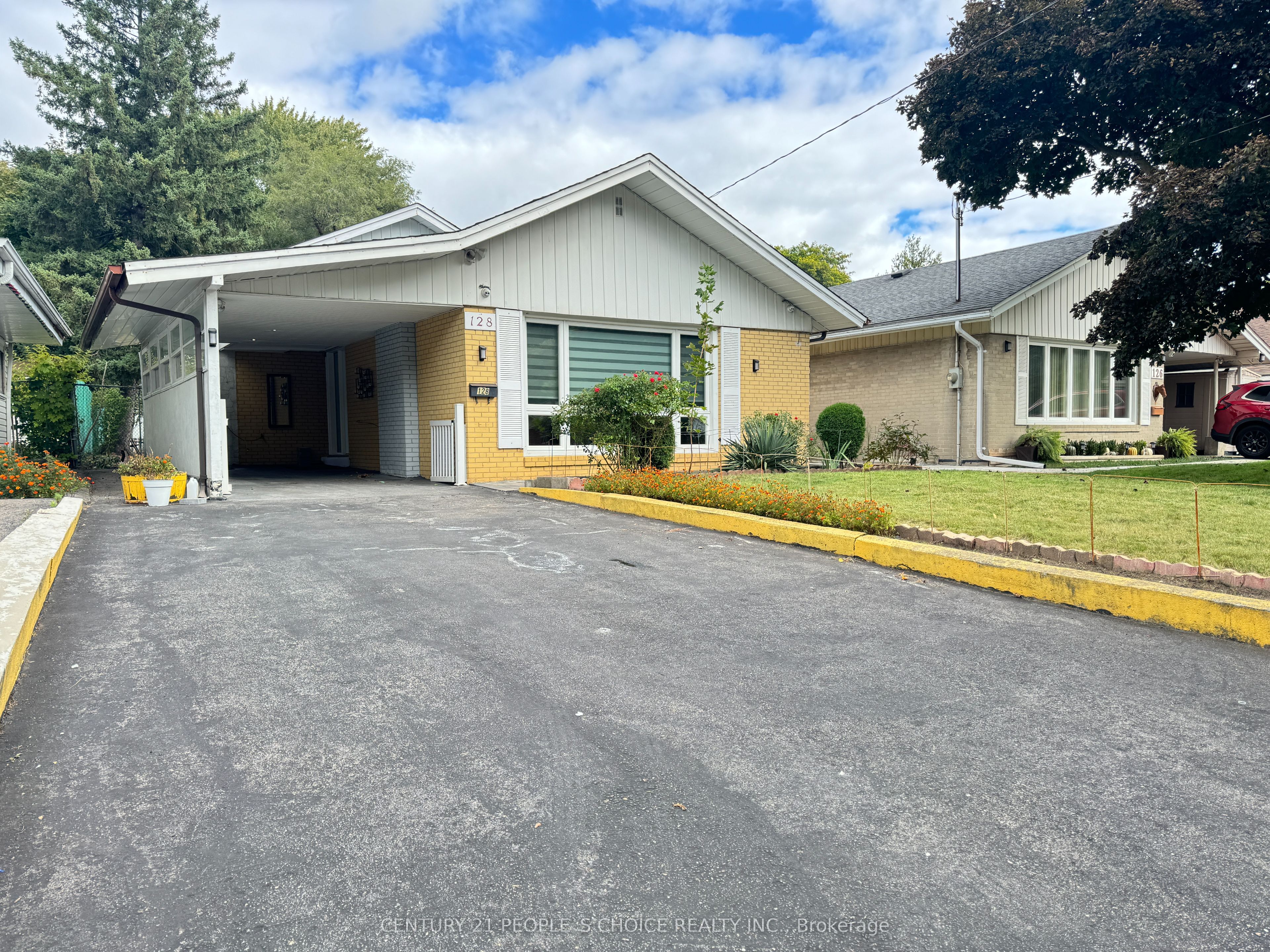 128 Elmhurst Drive, Toronto, ON M9W 2K4