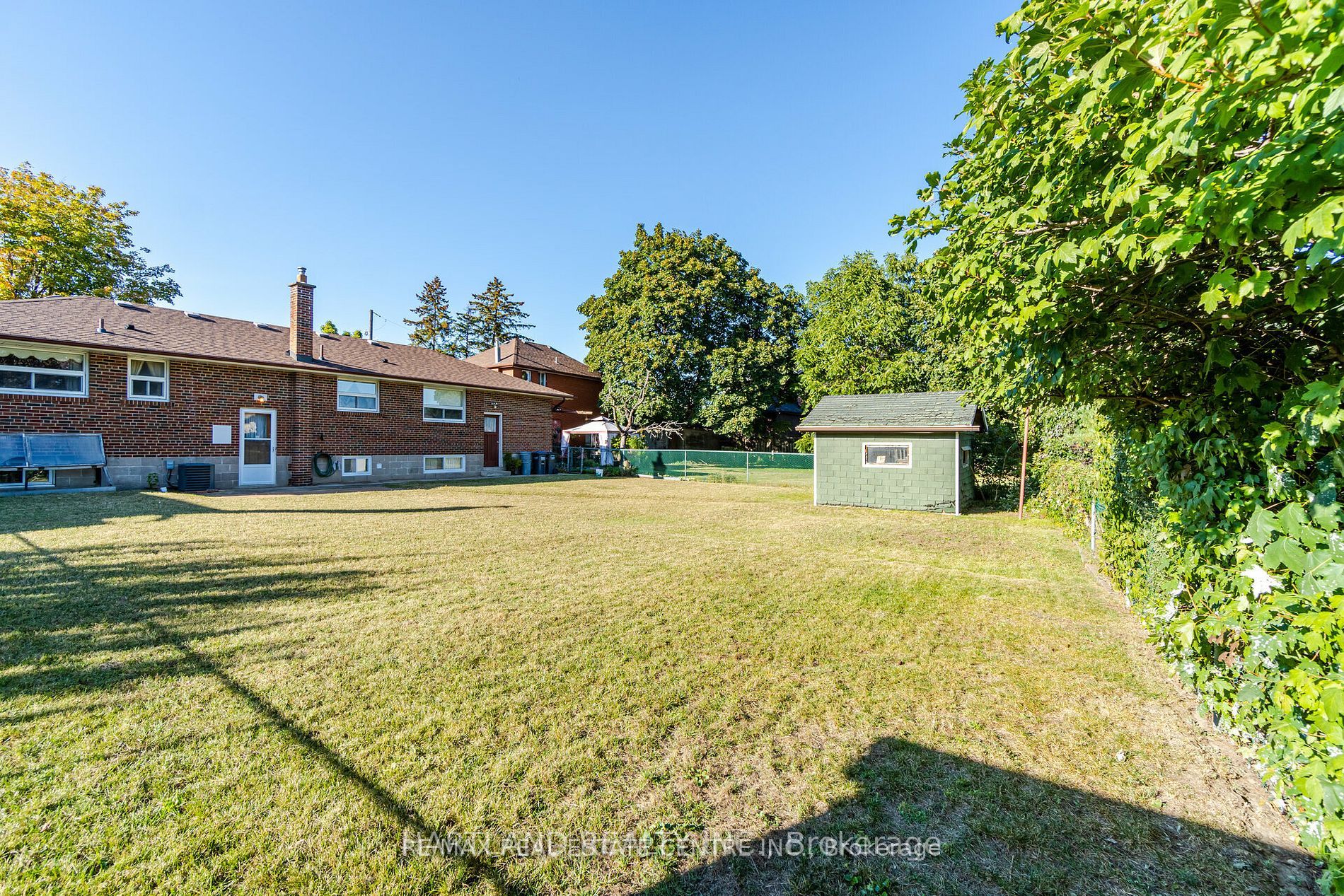 180 Randi Road Basement, Mississauga, ON L5A 1V5 photo 2