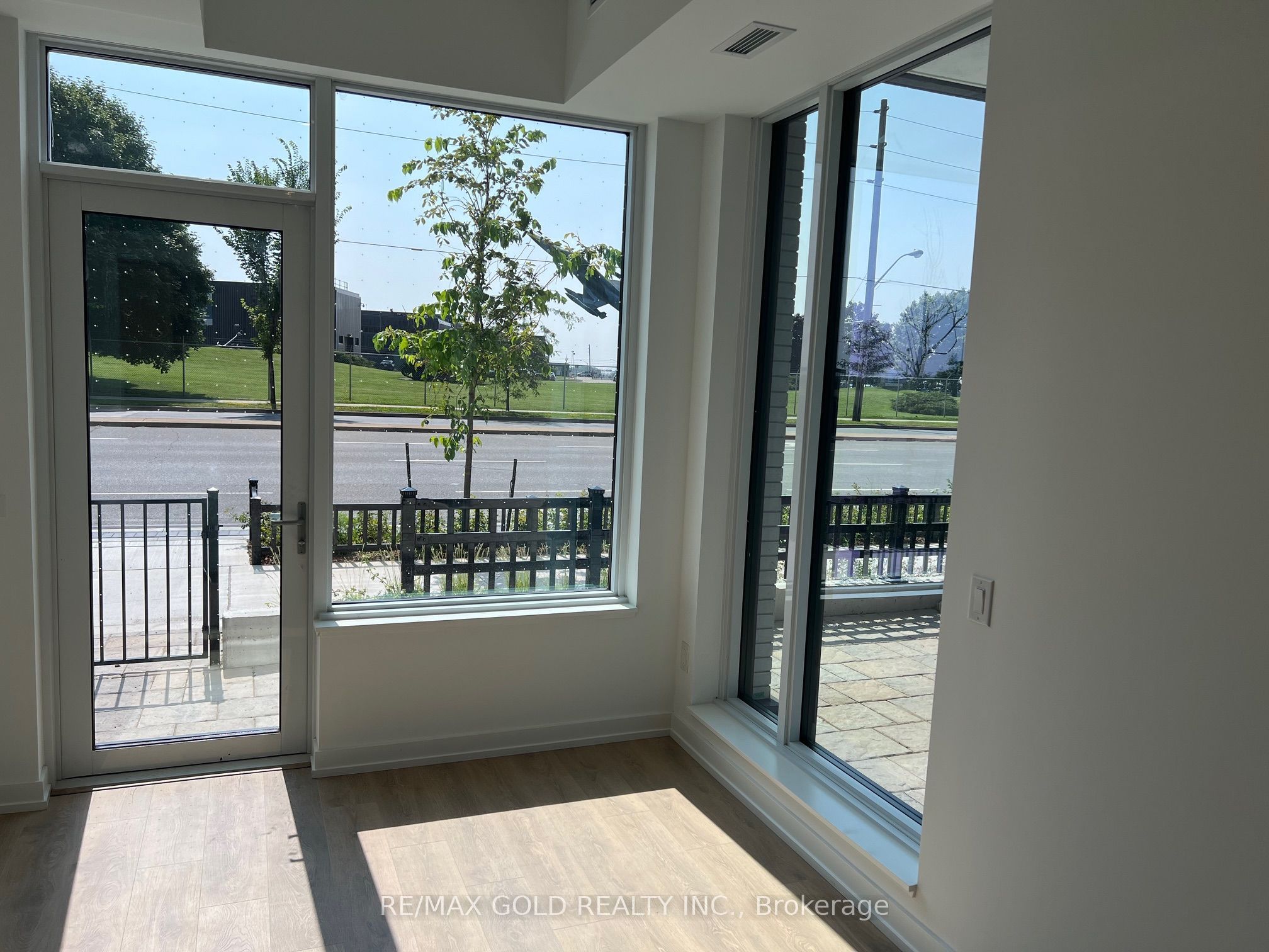 1100 Sheppard Avenue W 110, Toronto, ON M3K 0E4 photo 5