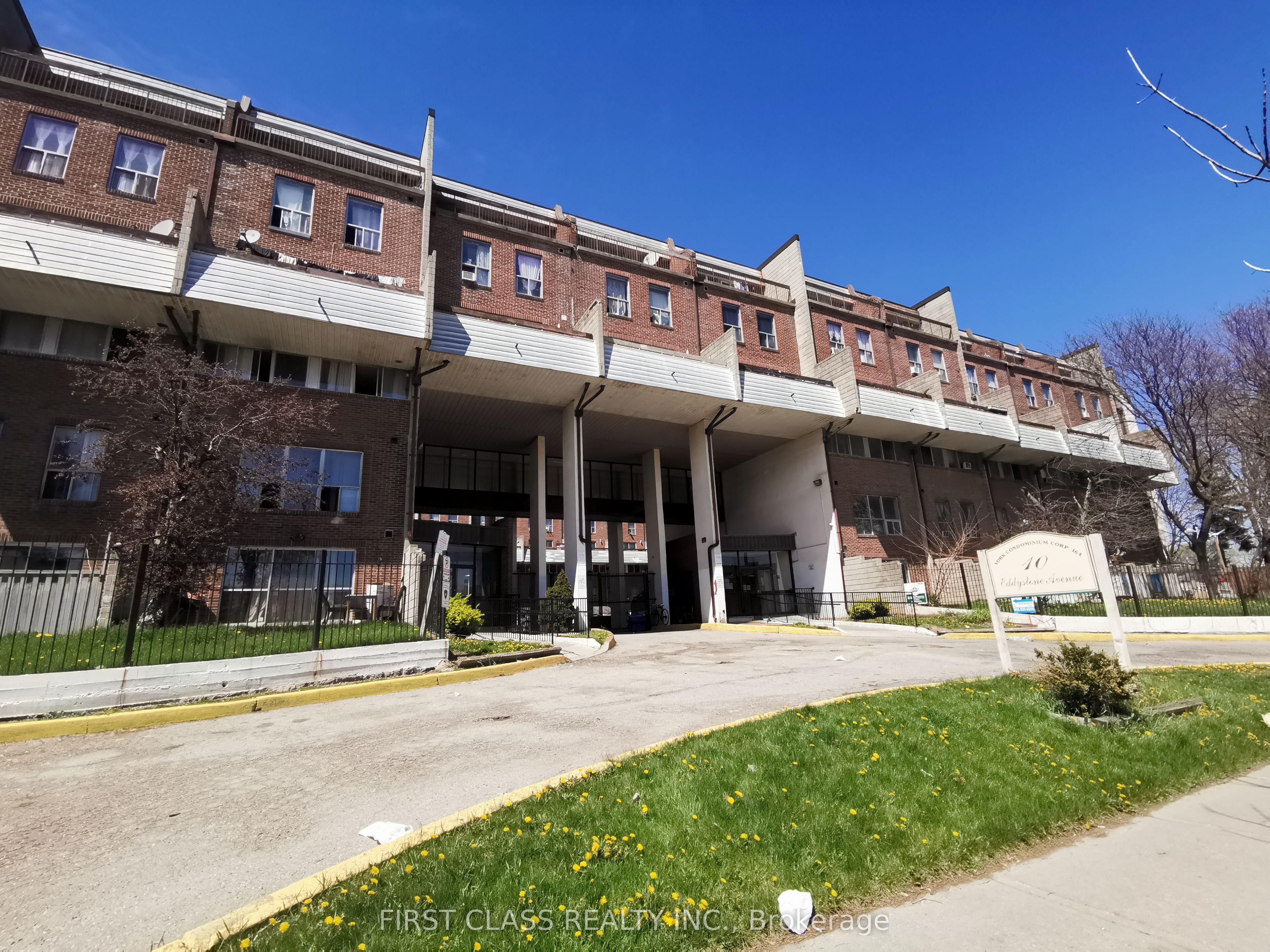 10 Eddystone Avenue 148, Toronto, ON M3N 2T2